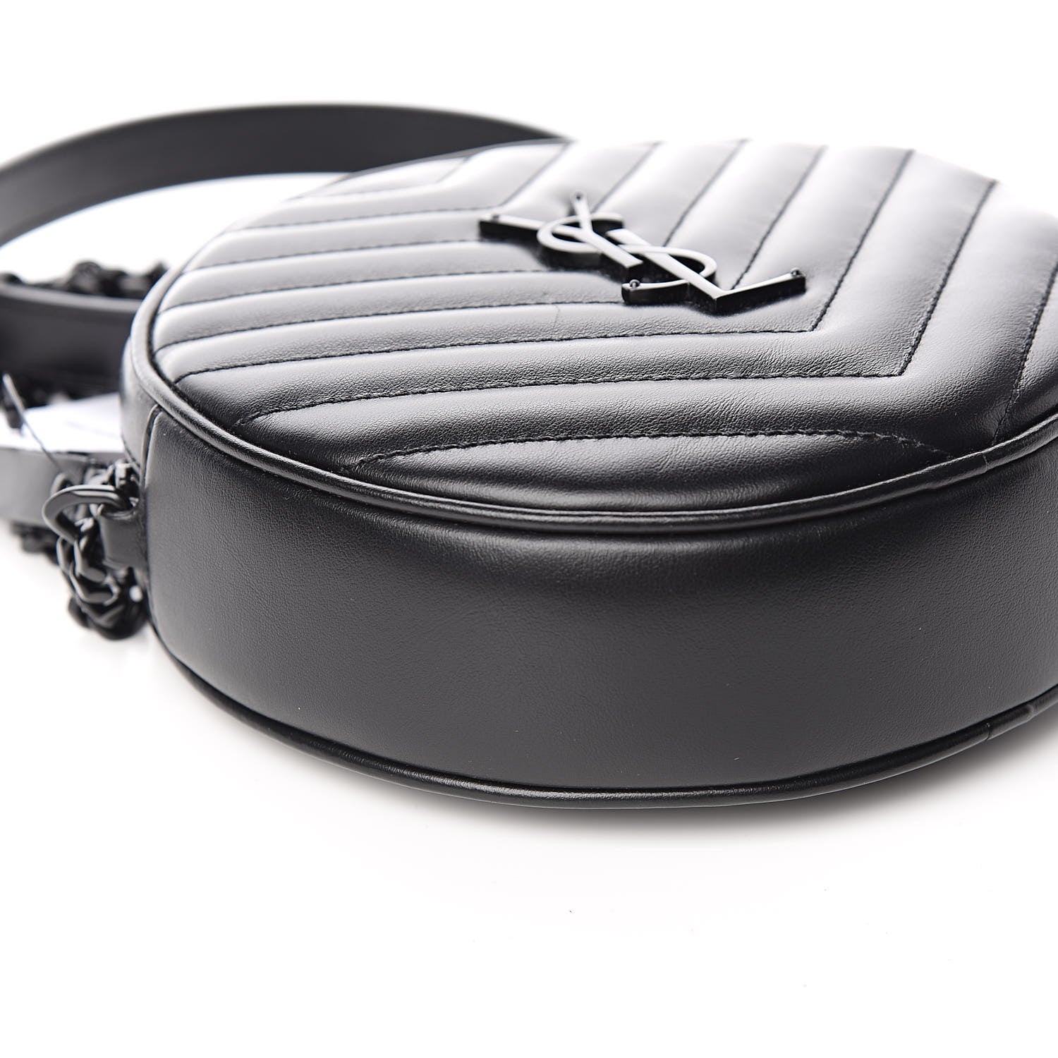 Saint Laurent Calfskin Matelasse Chevron Round Vinyle Camera Bag Black 8 of 10