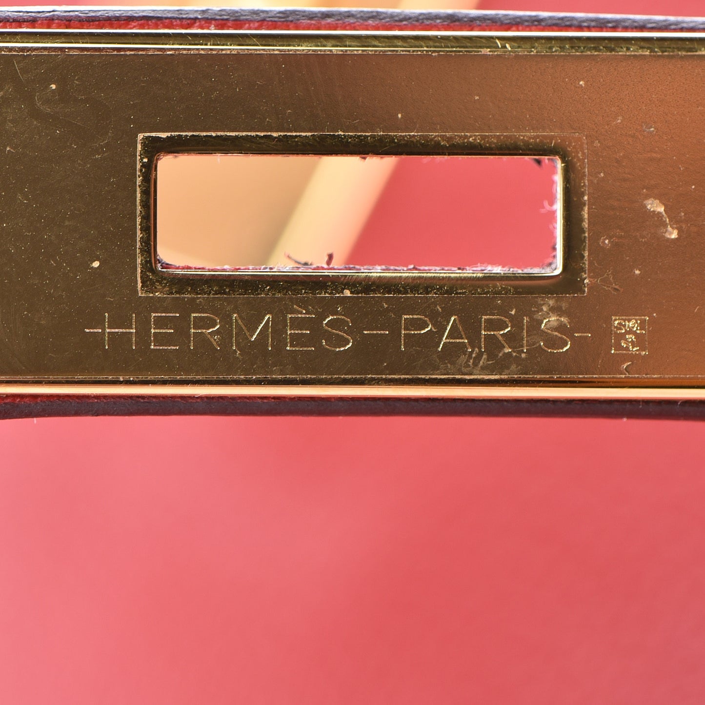 Evercolor Kelly Retourne 28 Rouge Casaque