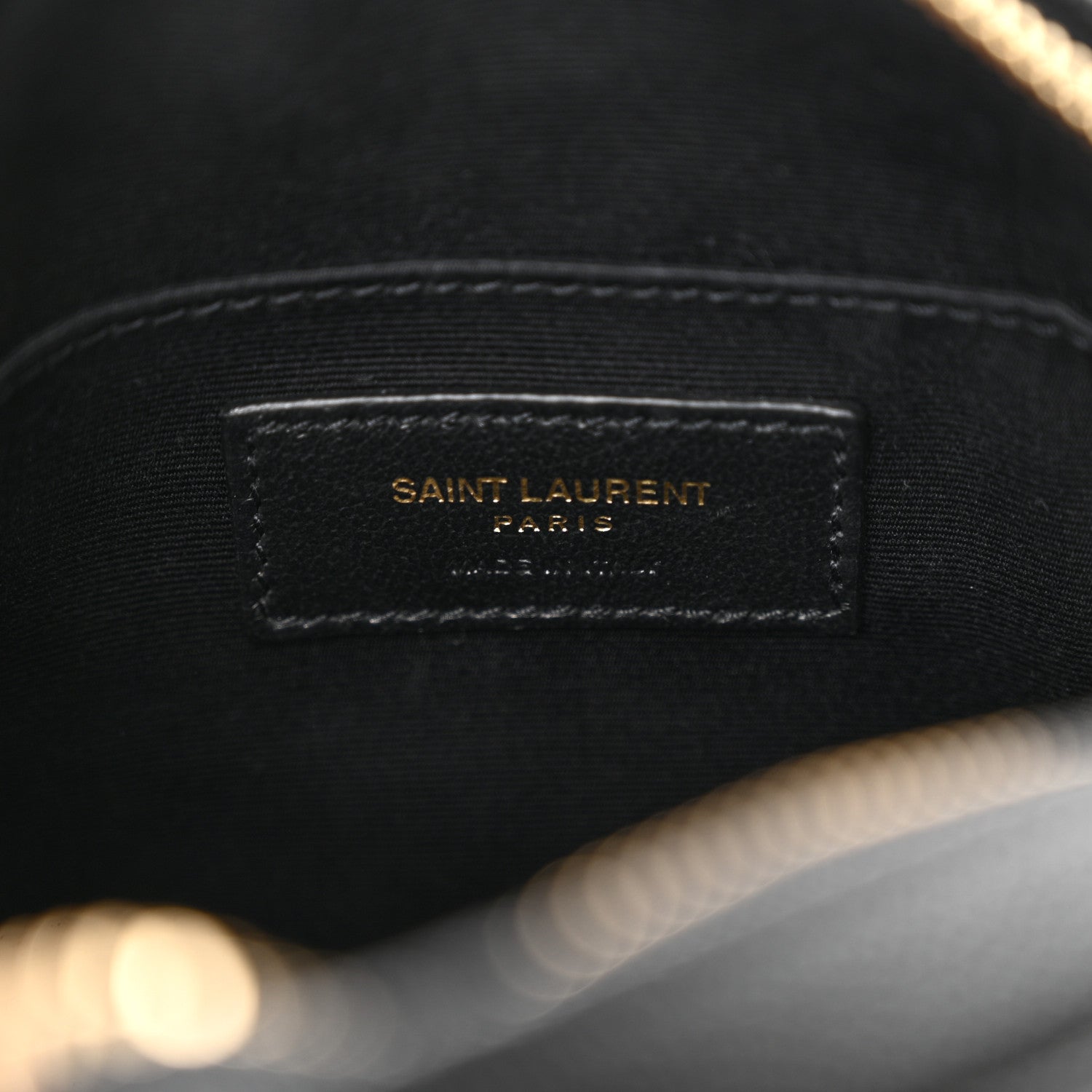 Saint Laurent Grain De Poudre Matelasse Chevron Quilted Round Vinyle Camera Bag Black 6 of 11