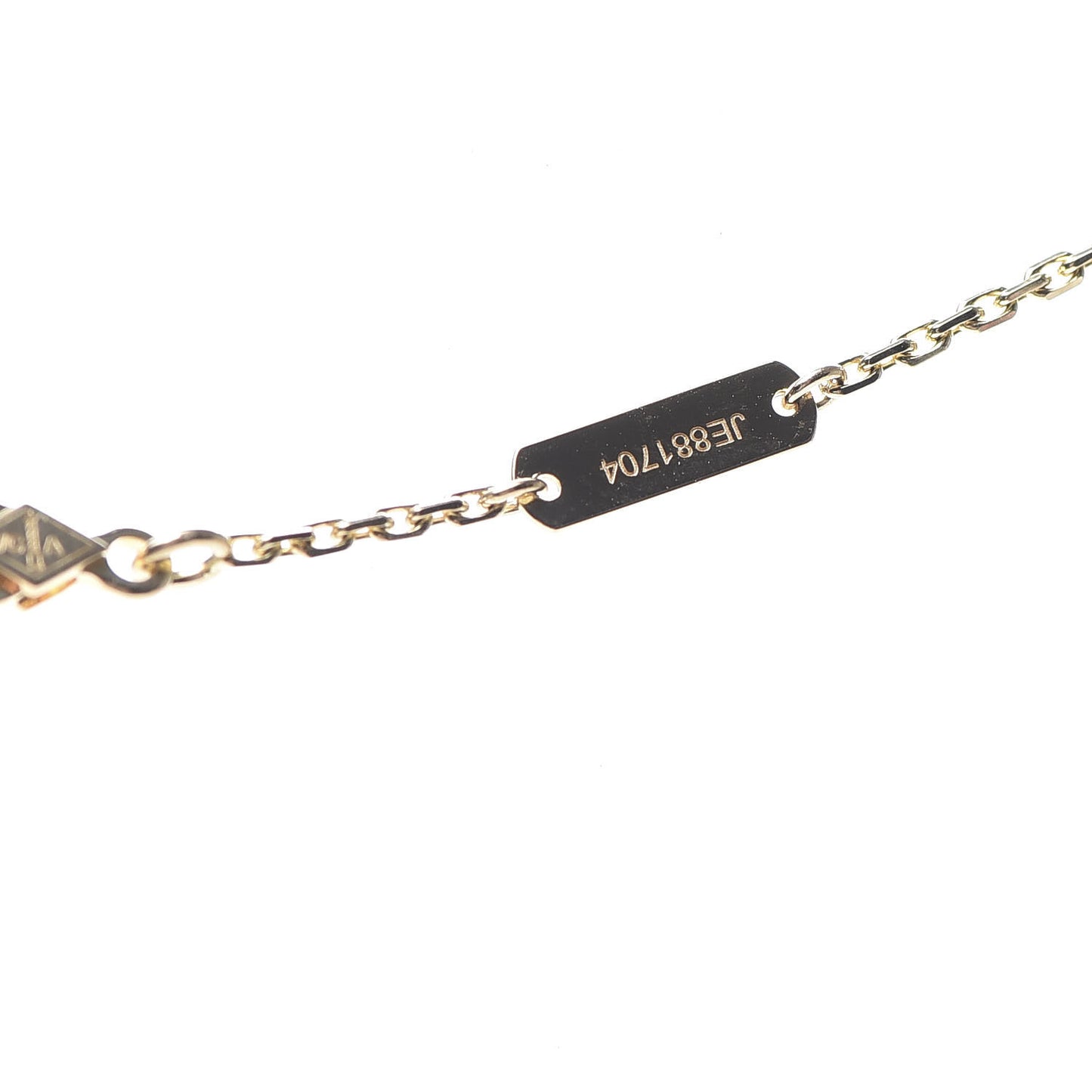 18K Yellow Gold Mother of Pearl Vintage Alhambra Pendant Necklace