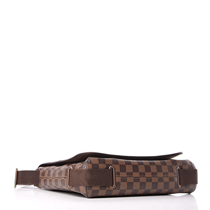 Louis Vuitton Damier Ebene Brooklyn MM 4 of 9