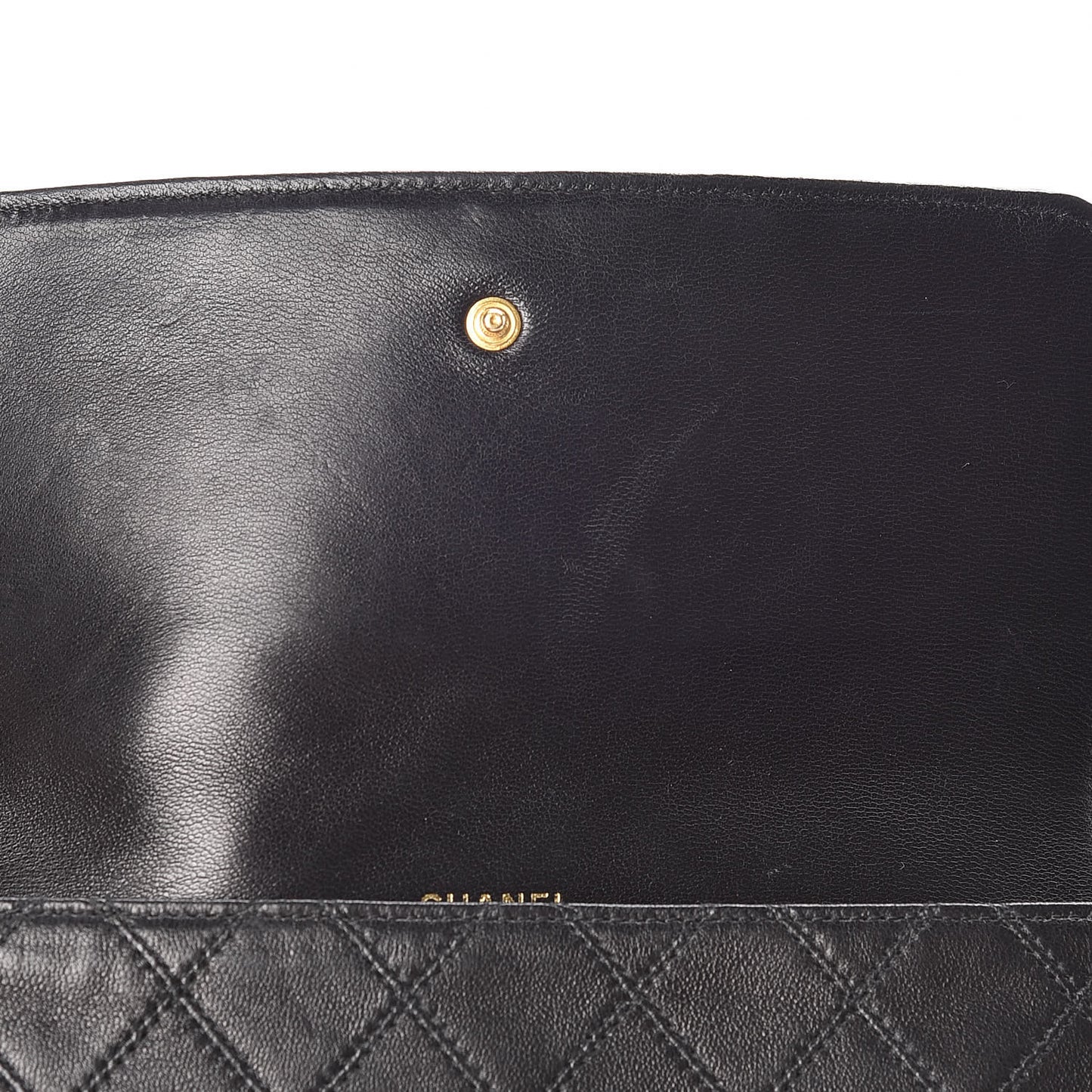 Lambskin Diamond Stitch Compact Pouch Black