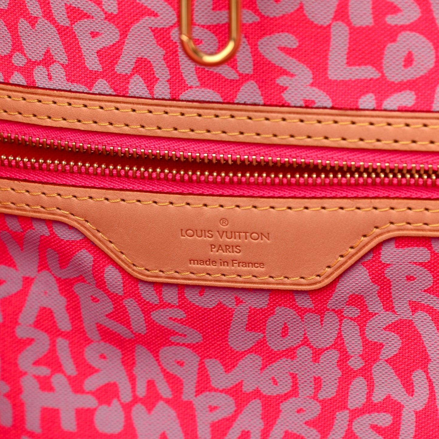 Monogram Graffiti Neverfull GM Fuchsia