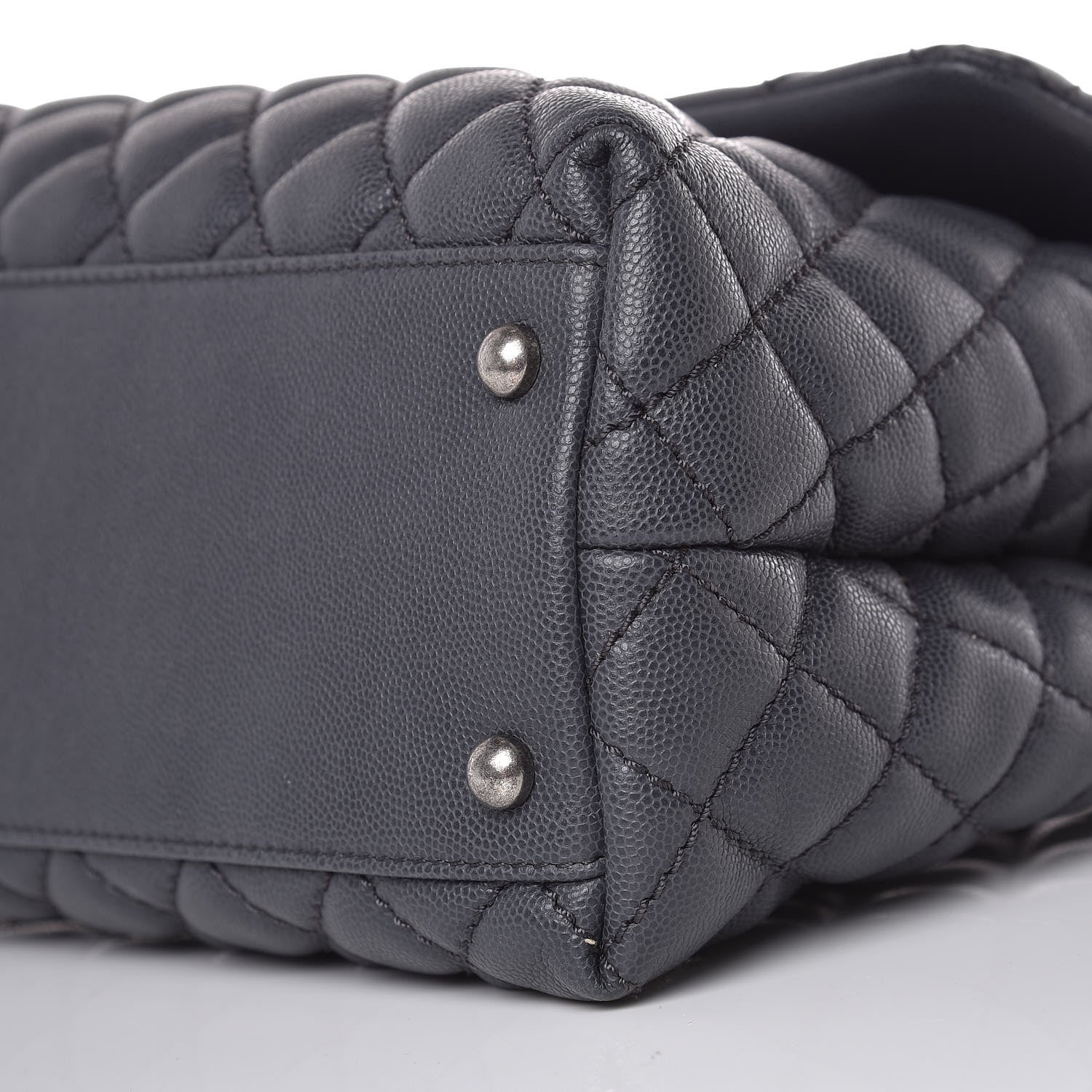 Chanel Caviar Lizard Quilted Medium Coco Handle Flap Grey 9 of 10