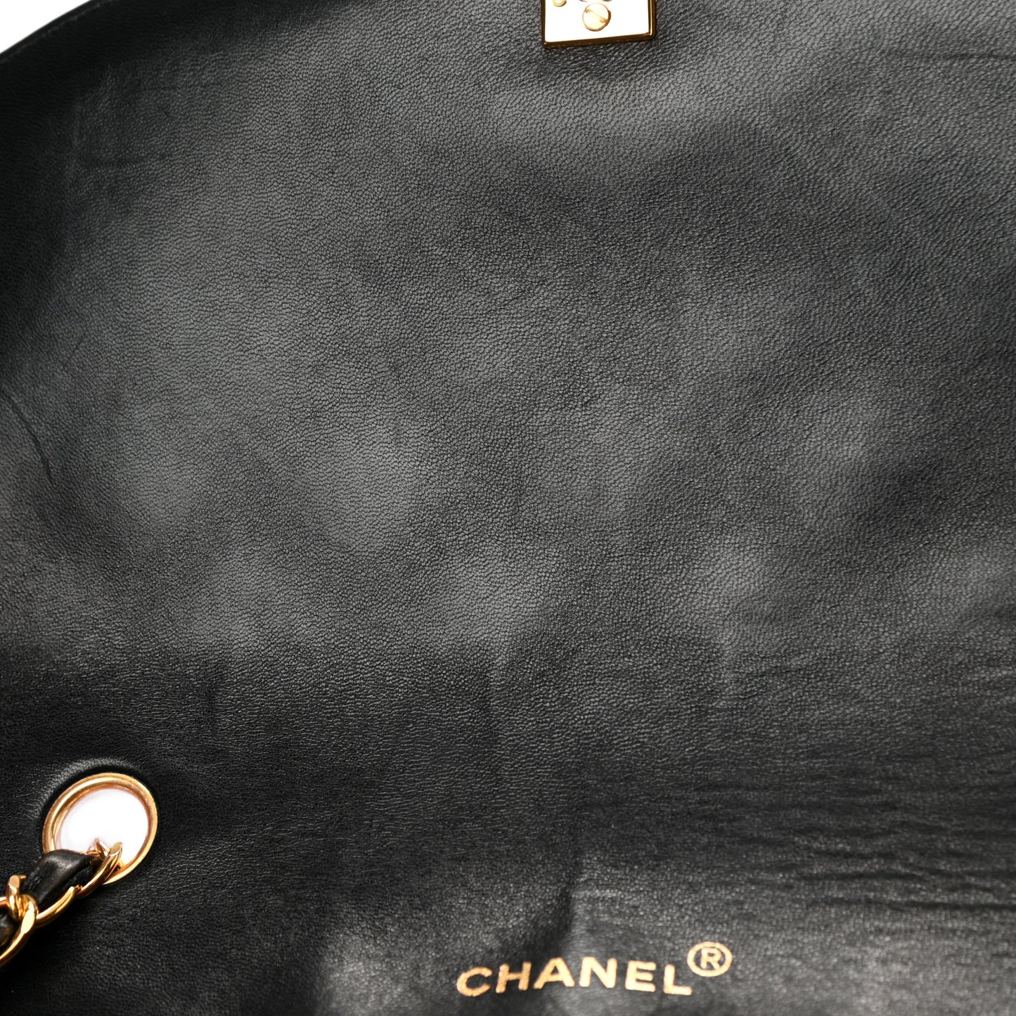 Lambskin Medium Single Flap Black
