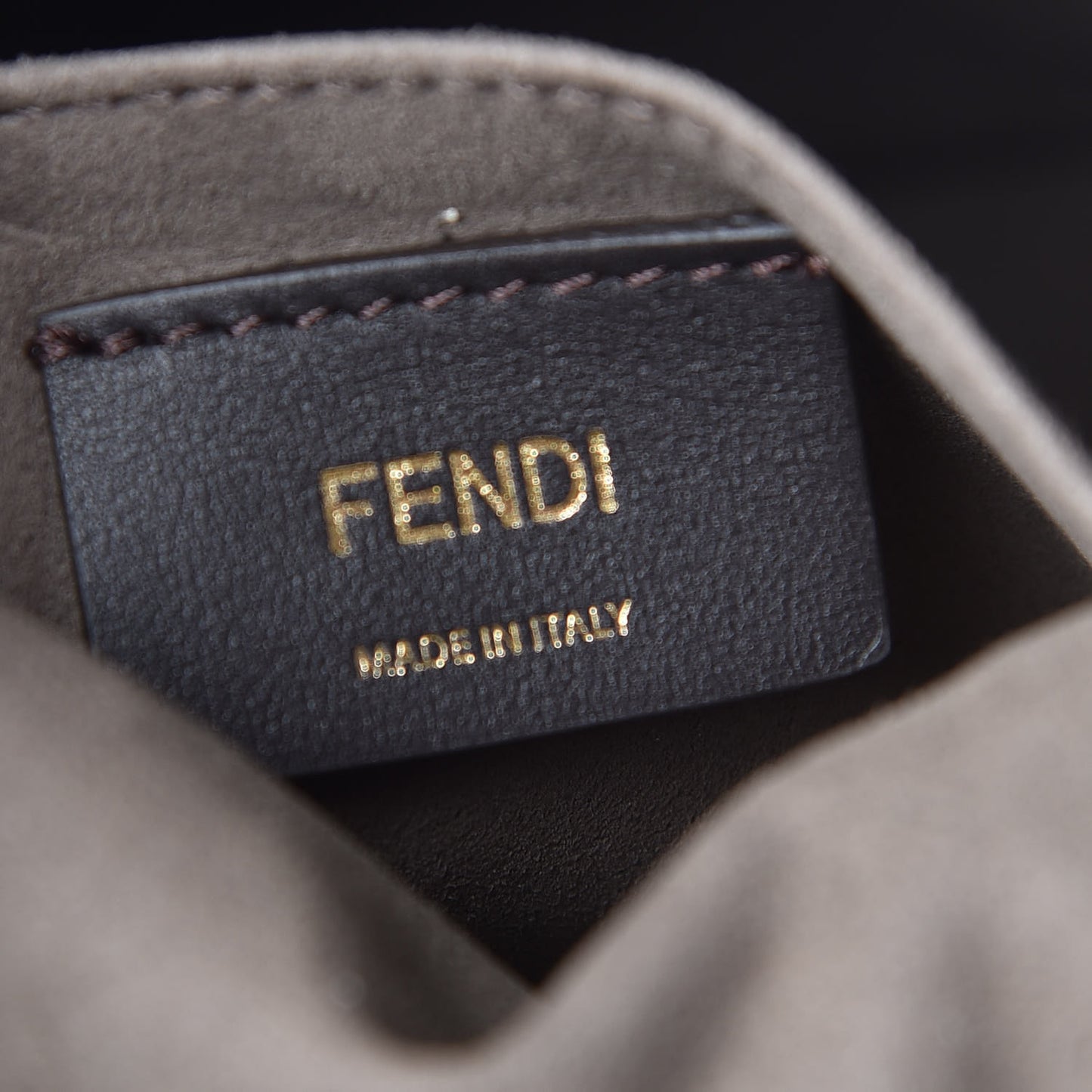 Vitello Grace Century F is Fendi Stamp Patch Bi-Color Grande Mon Tresor Bucket Bag Barolo Proven Ice