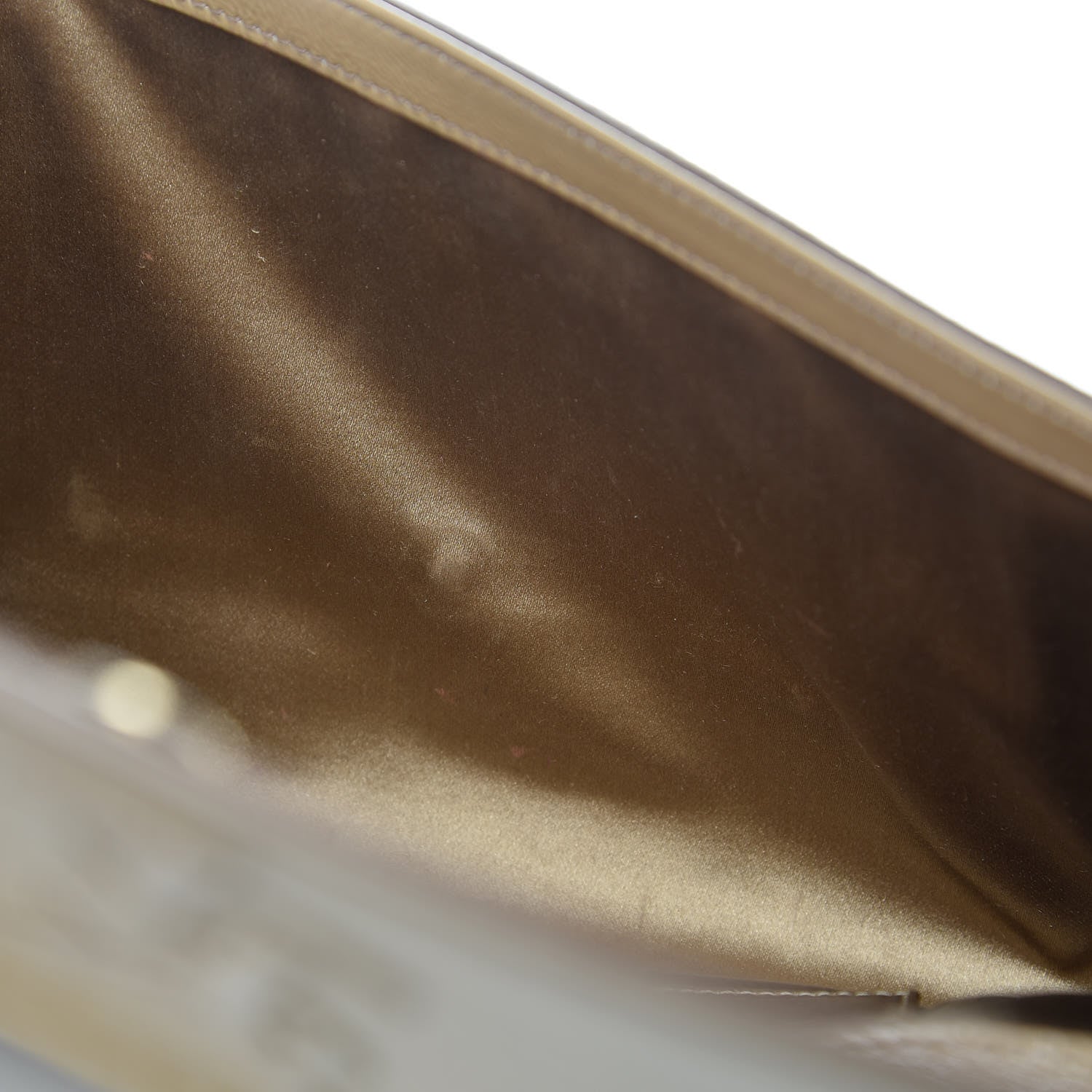 Saint Laurent Textured Patent Calfskin Monogram Large Belle De Jour Clutch Beige 9 of 15
