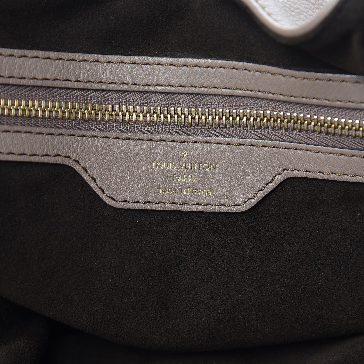 Louis Vuitton Mahina L Taupe 6 of 13