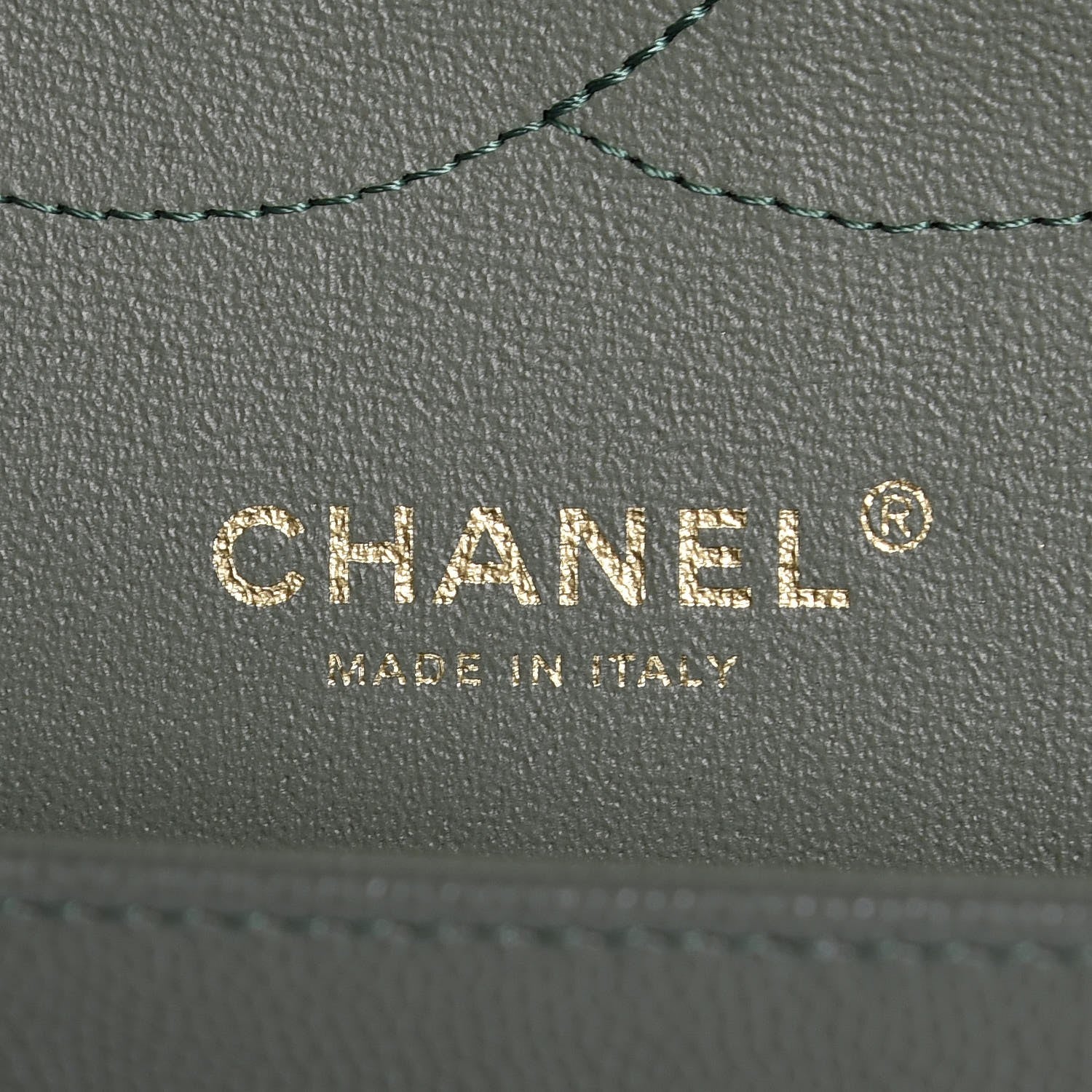 Chanel Iridescent Caviar Quilted Jumbo Double Flap Green 6 of 8