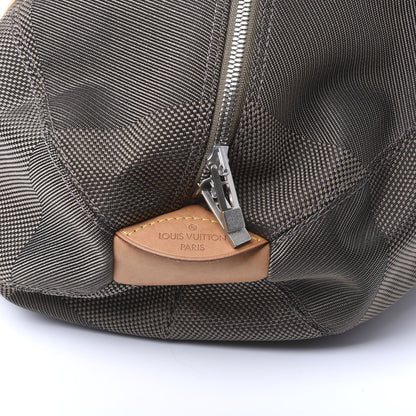 Louis Vuitton Damier Geant Attaquant Terre 8 of 8