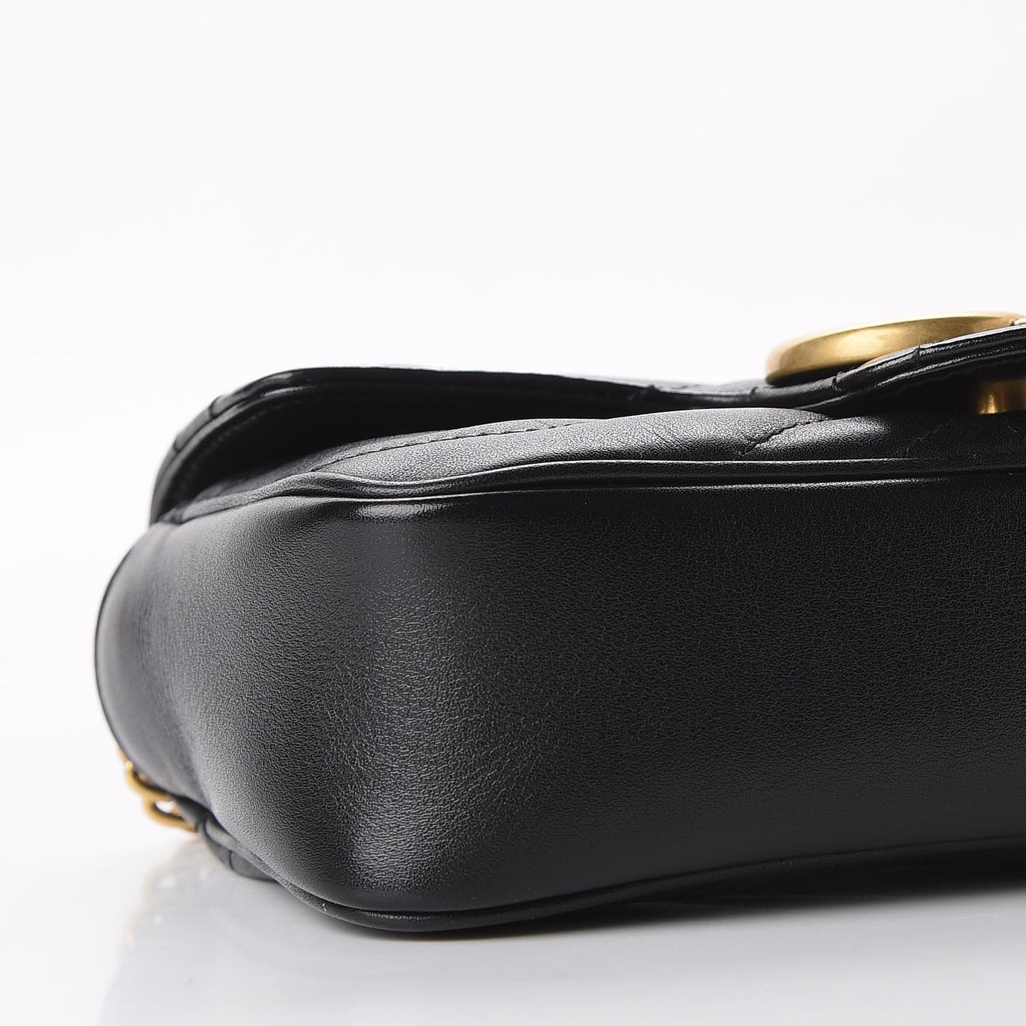 Calfskin Matelasse Super Mini GG Marmont Shoulder Bag Black