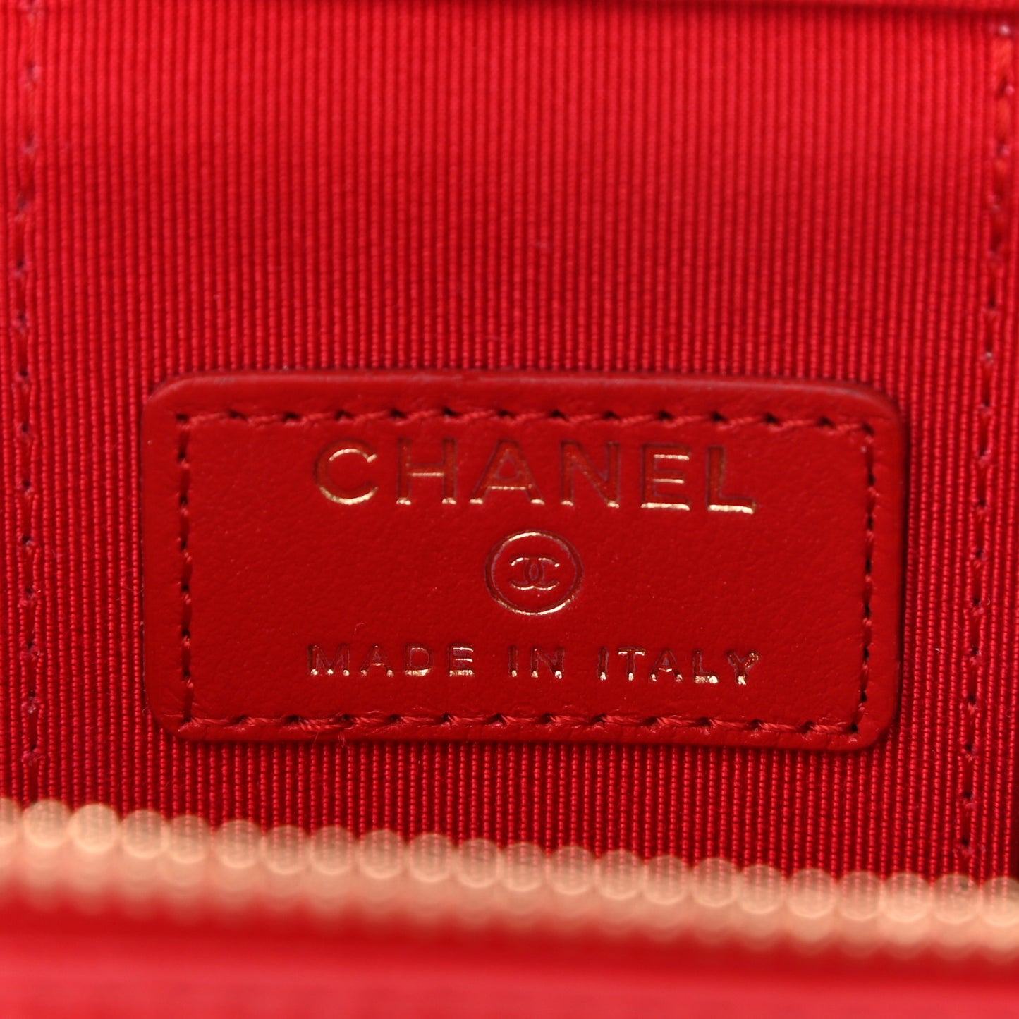 Lambskin Camellia Embossed Mini Vanity Case With Chain Red