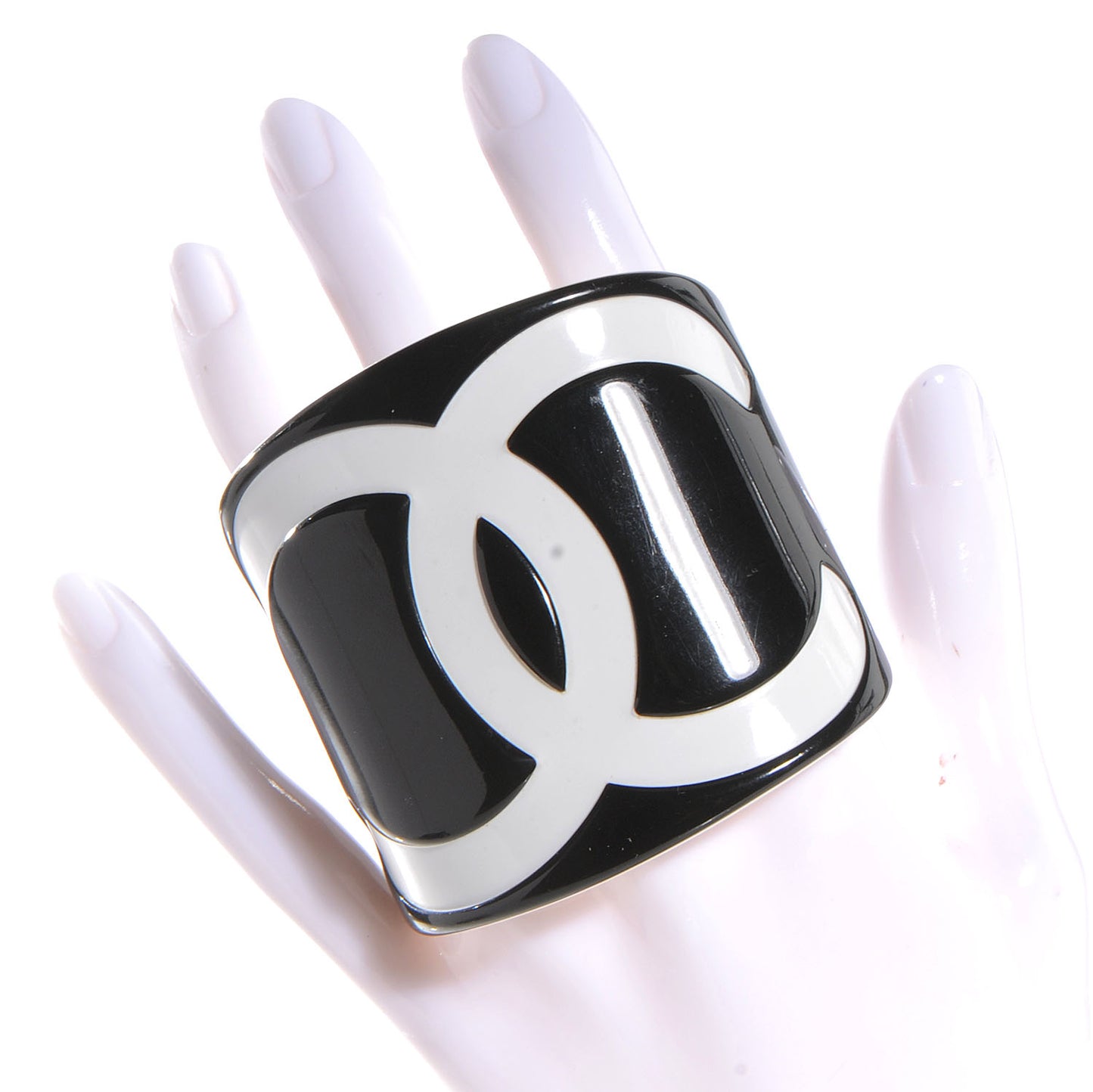 Resin CC Cuff Black White