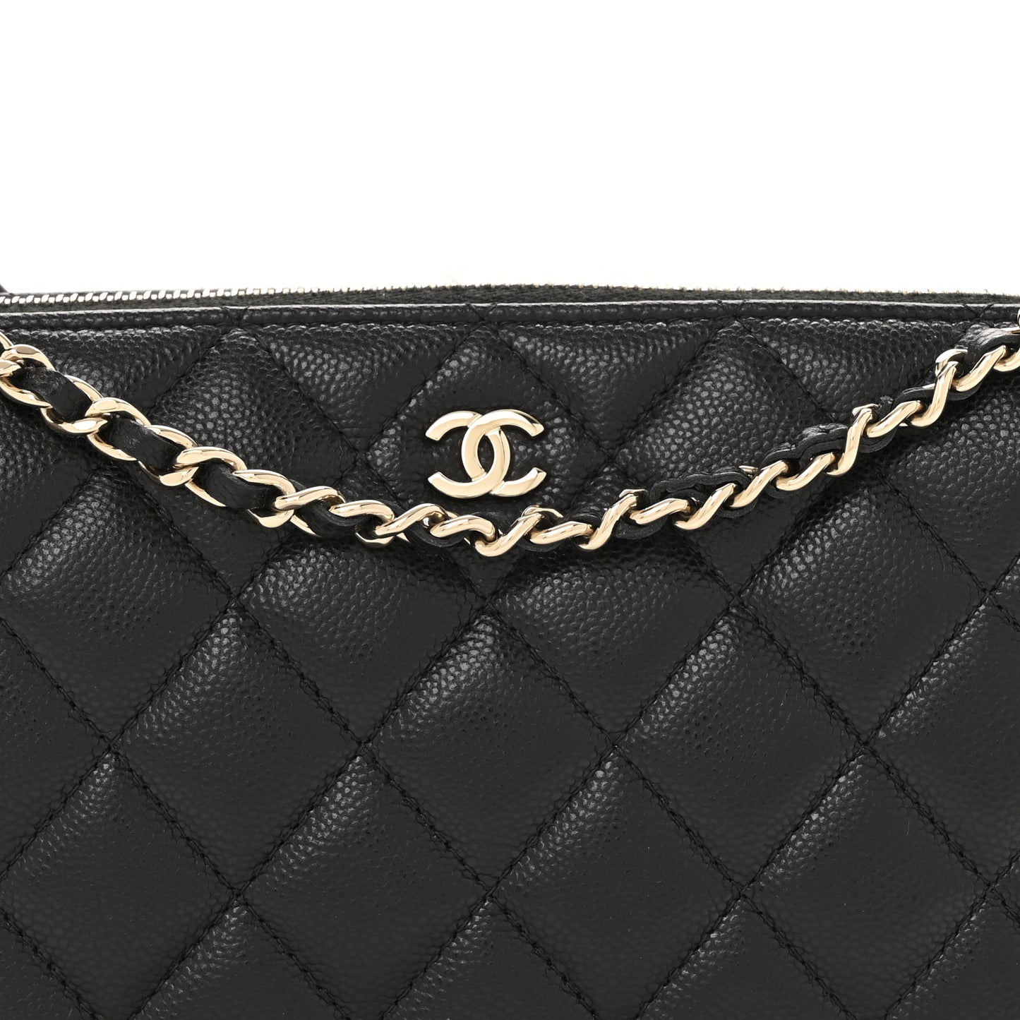 Caviar Quilted Purse With Chain Black