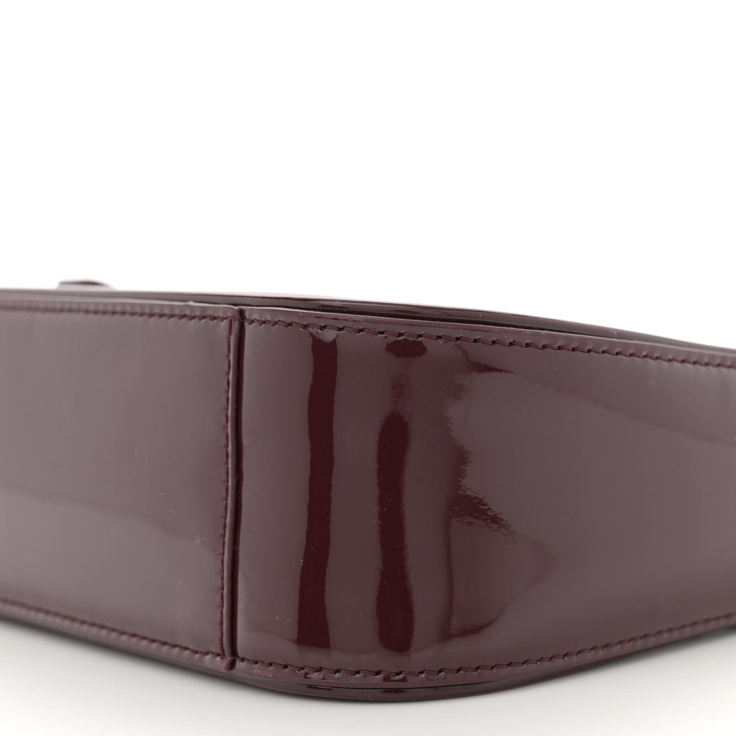 Patent Le 5 A 7 Hobo Bordeaux