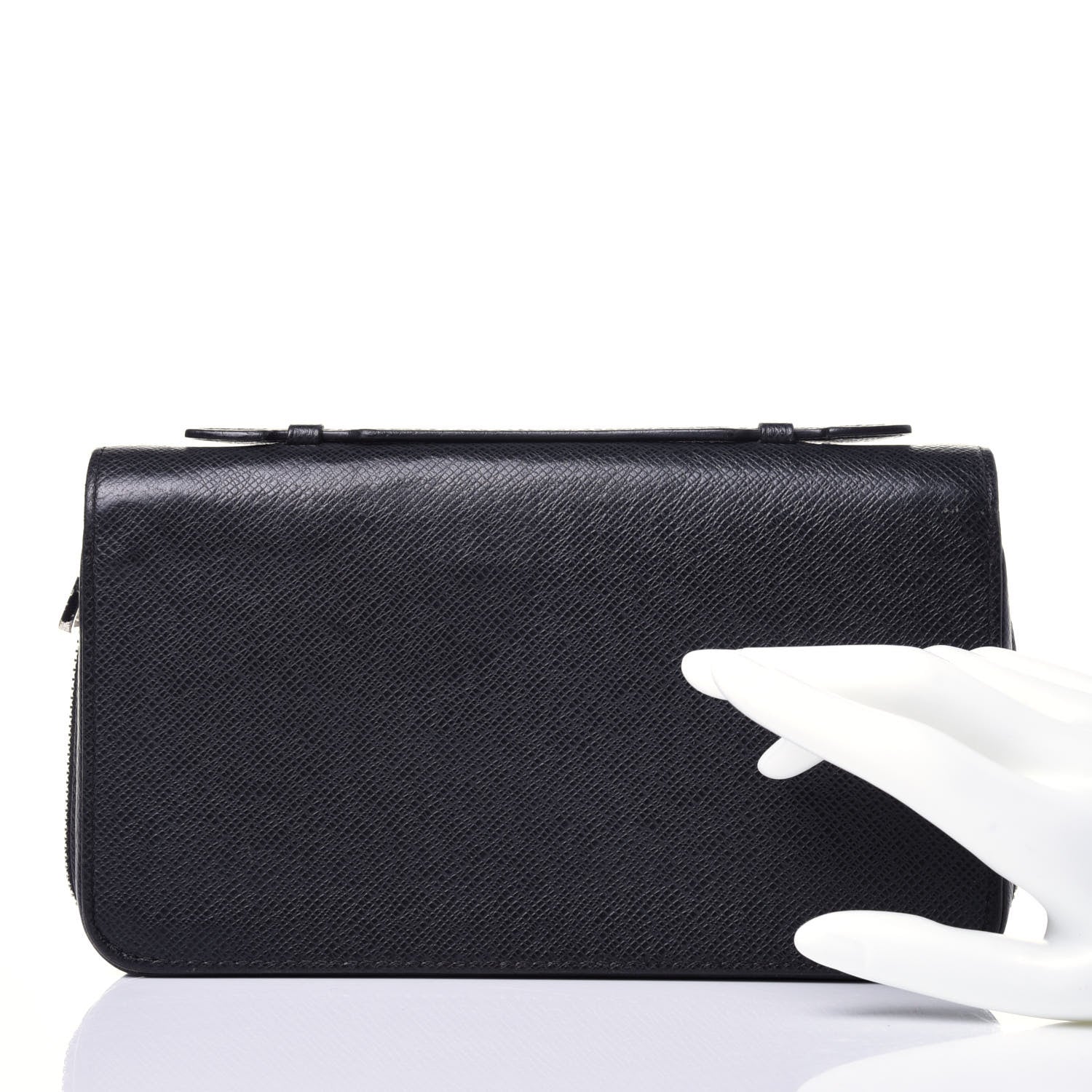 Louis Vuitton Taiga Zippy XL Wallet Black 2 of 9