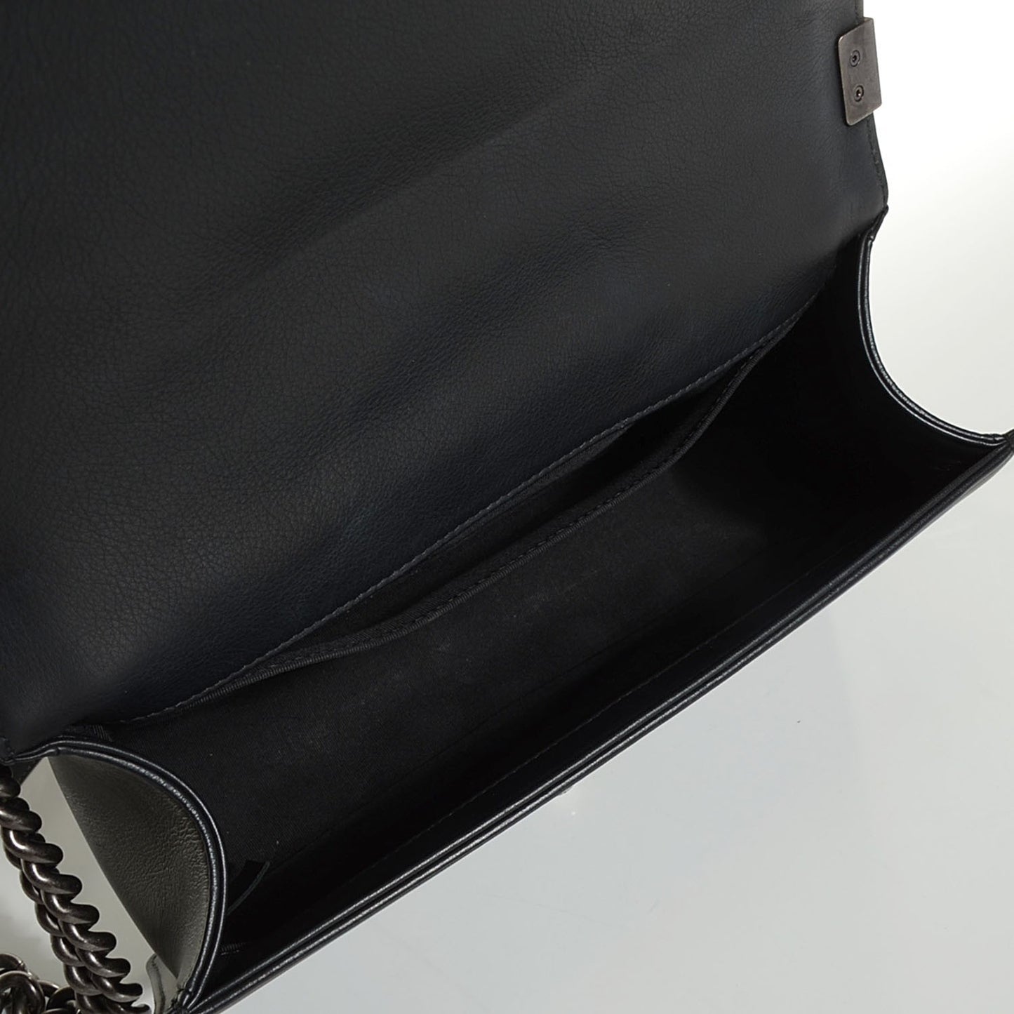 Calfskin Quilted Medium Boy Flap Black