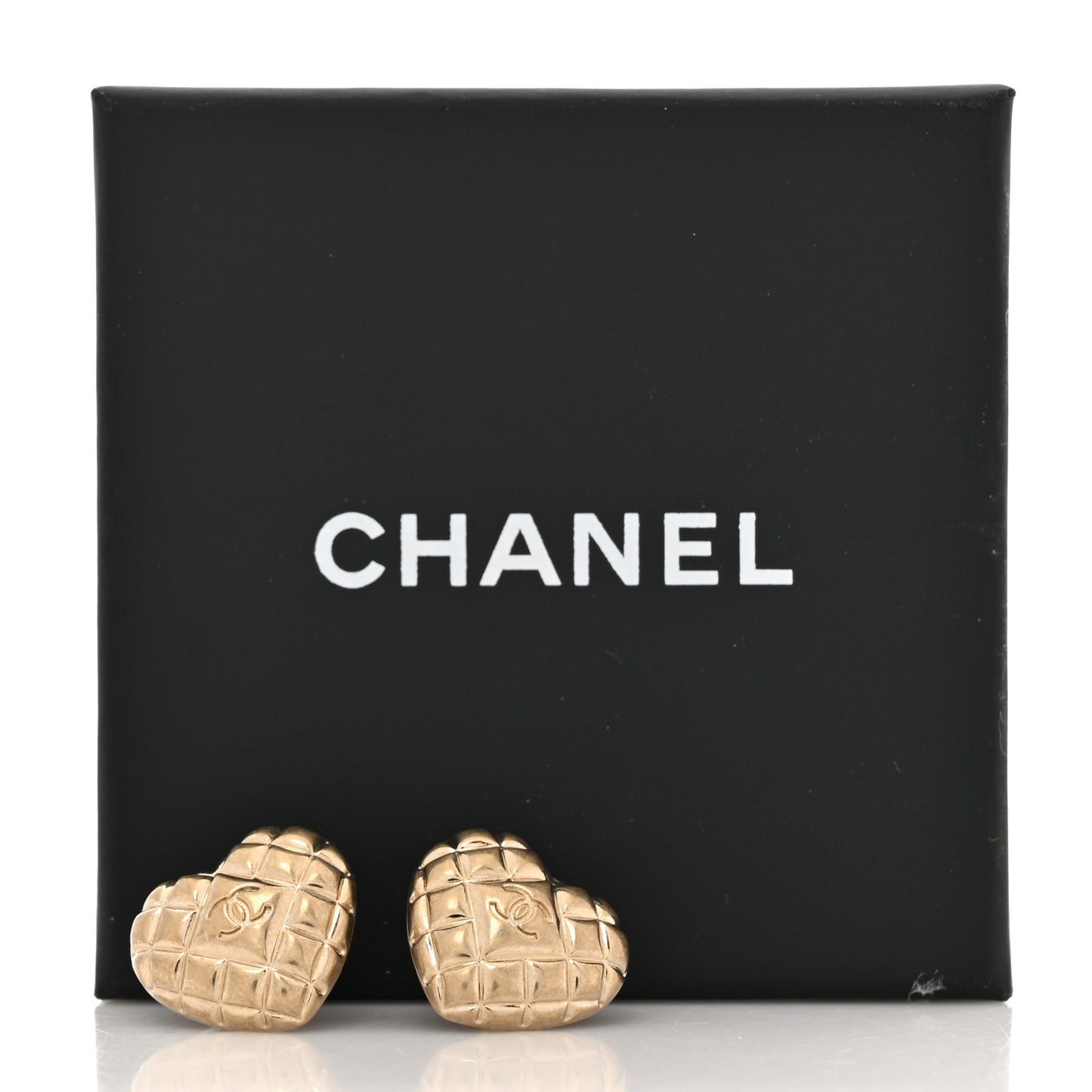 Quilted CC Heart Earrings Gold