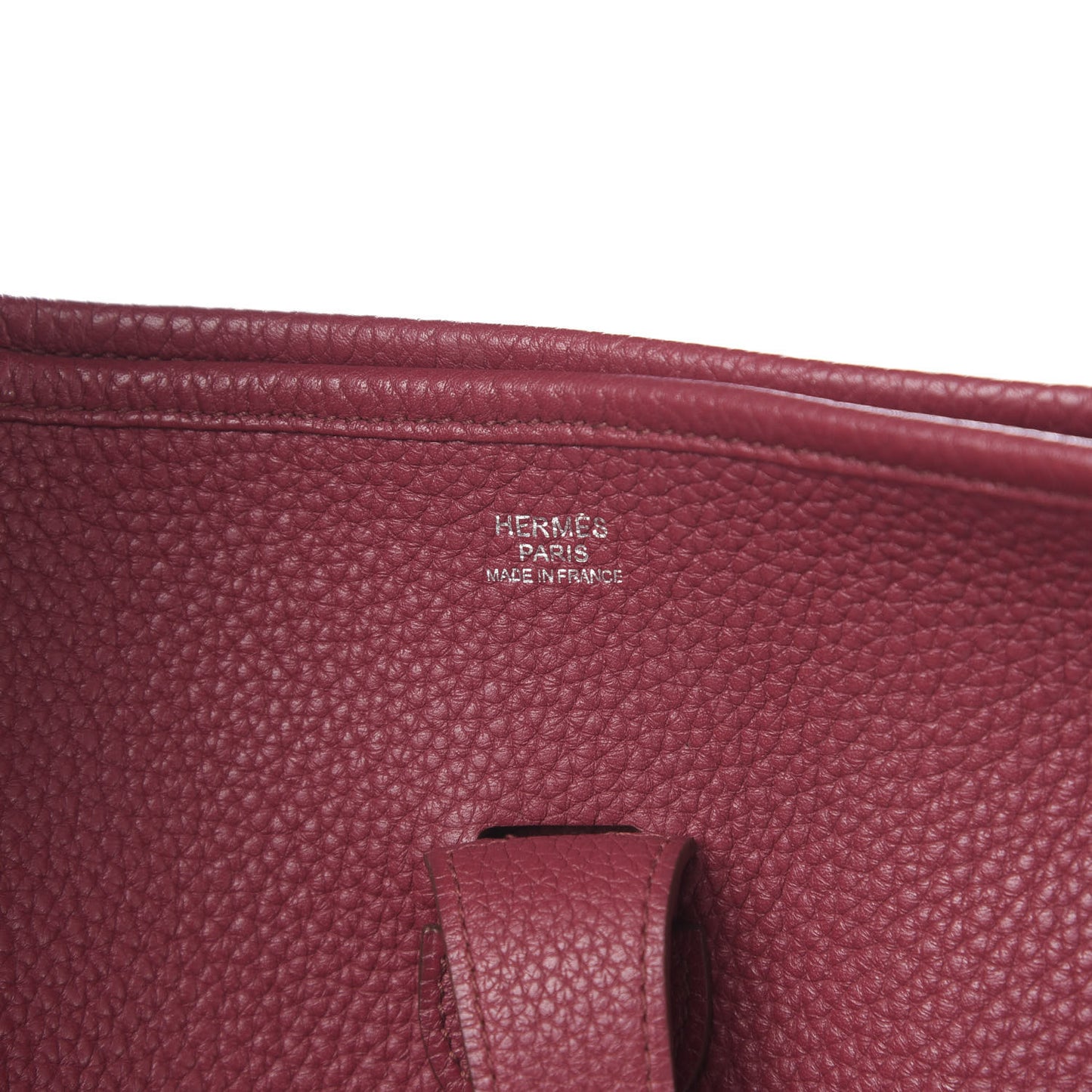 Taurillon Clemence Evelyne III PM Rubis