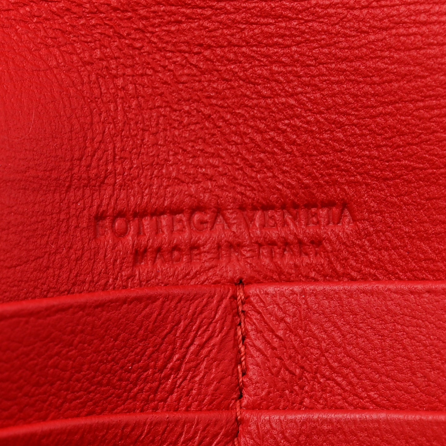 Nappa Intrecciato Continental Wallet on Chain Red