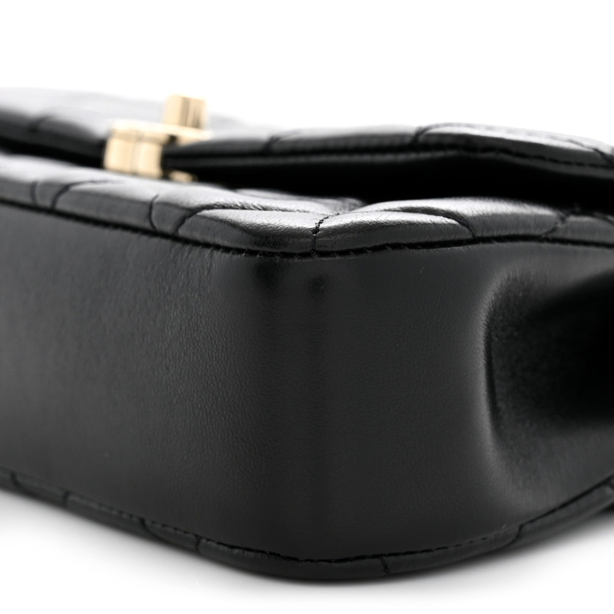 Lambskin Quilted Rectangular Phone Holder Clutch With Chain Black