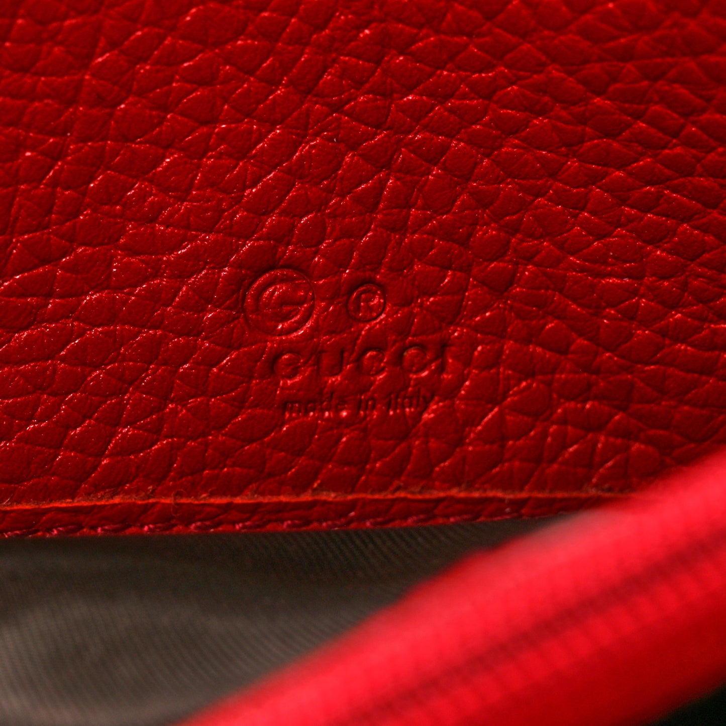 Cellarius Calfskin Soho Continental Wallet Vibrant Red