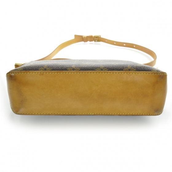 Louis Vuitton Monogram Trotteur 5 of 10