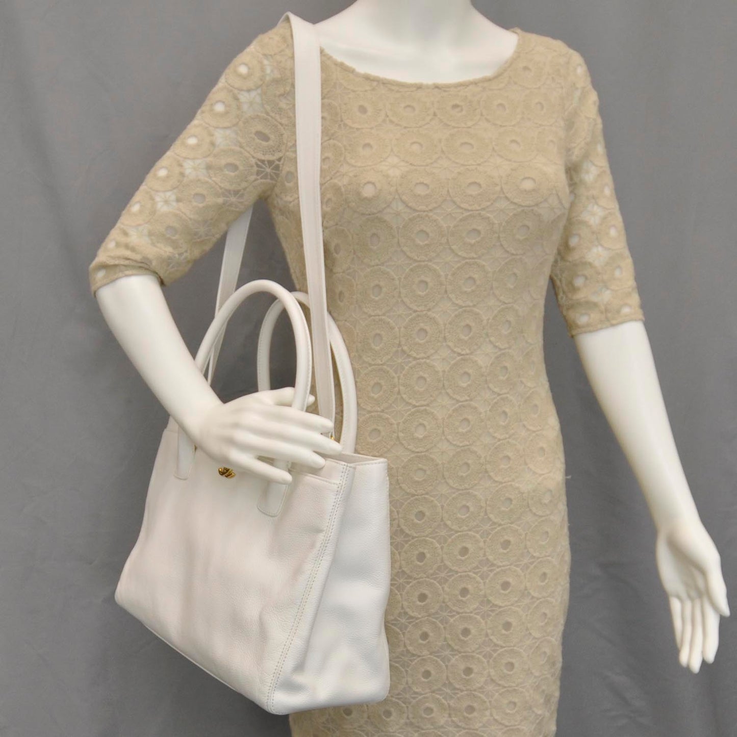Caviar Cerf Executive Shopper Tote White