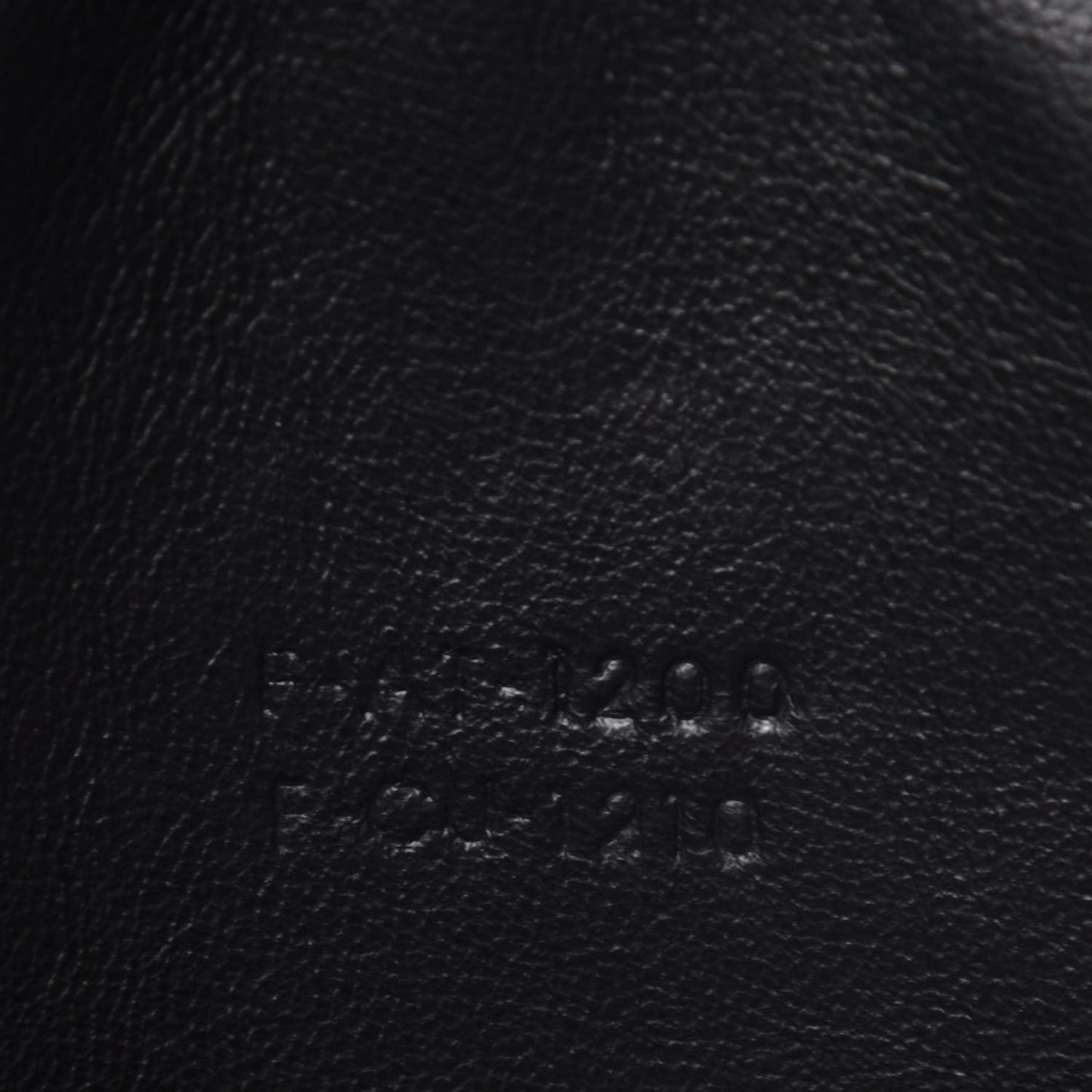 Smooth Calfskin Nano Luggage Black