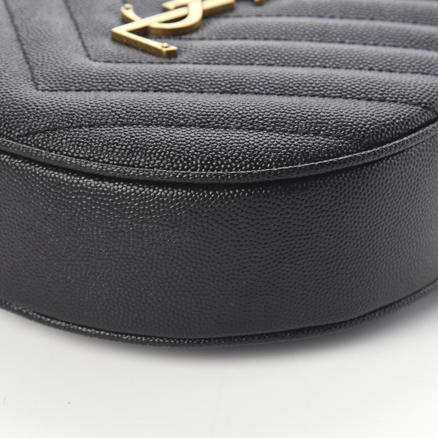 Saint Laurent Grain De Poudre Matelasse Chevron Quilted Round Vinyle Camera Bag Black 7 of 7