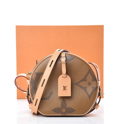 Louis Vuitton Reverse Monogram Giant Boite Chapeau Souple 10 of 10