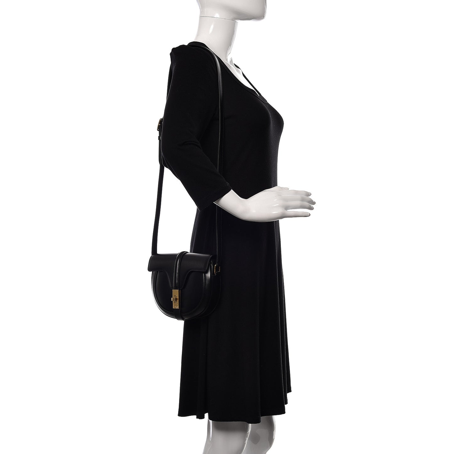 Satinated Calfskin Besace Small 16 Black