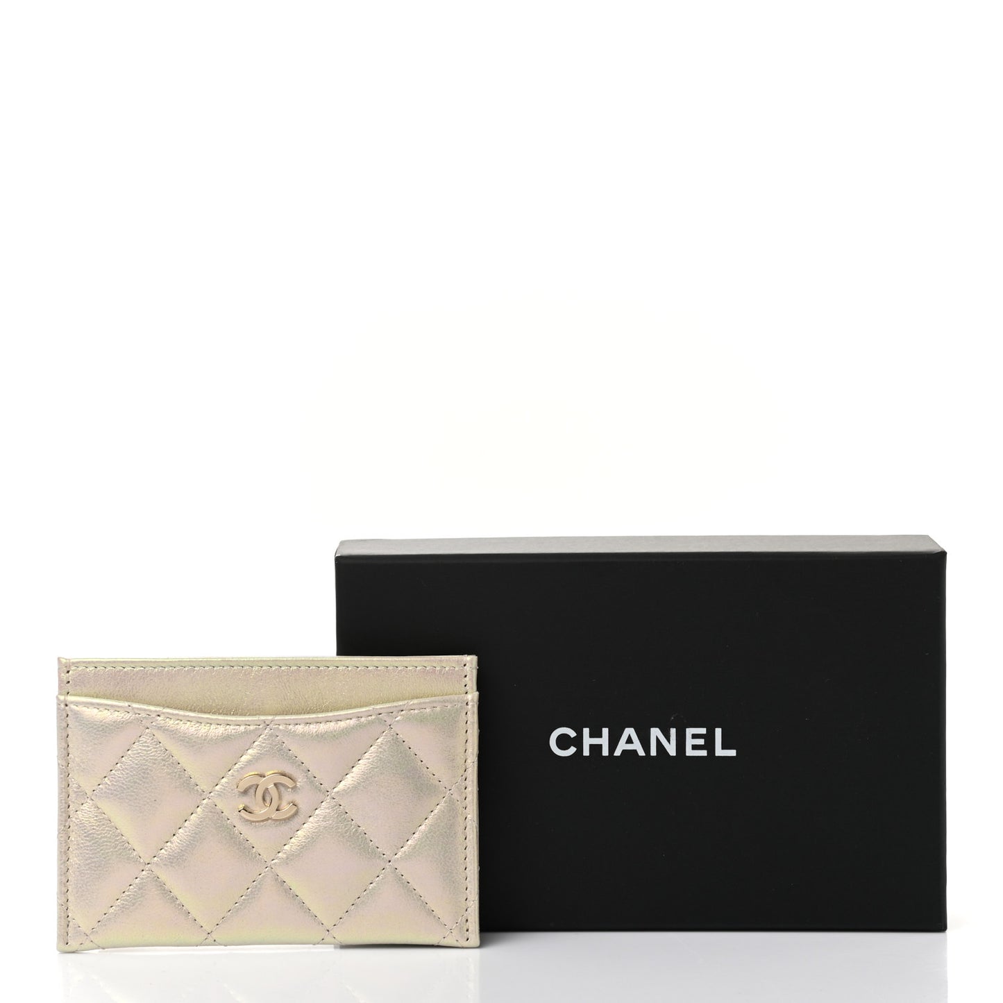 Iridescent Lambskin Quilted Card Holder Ivory