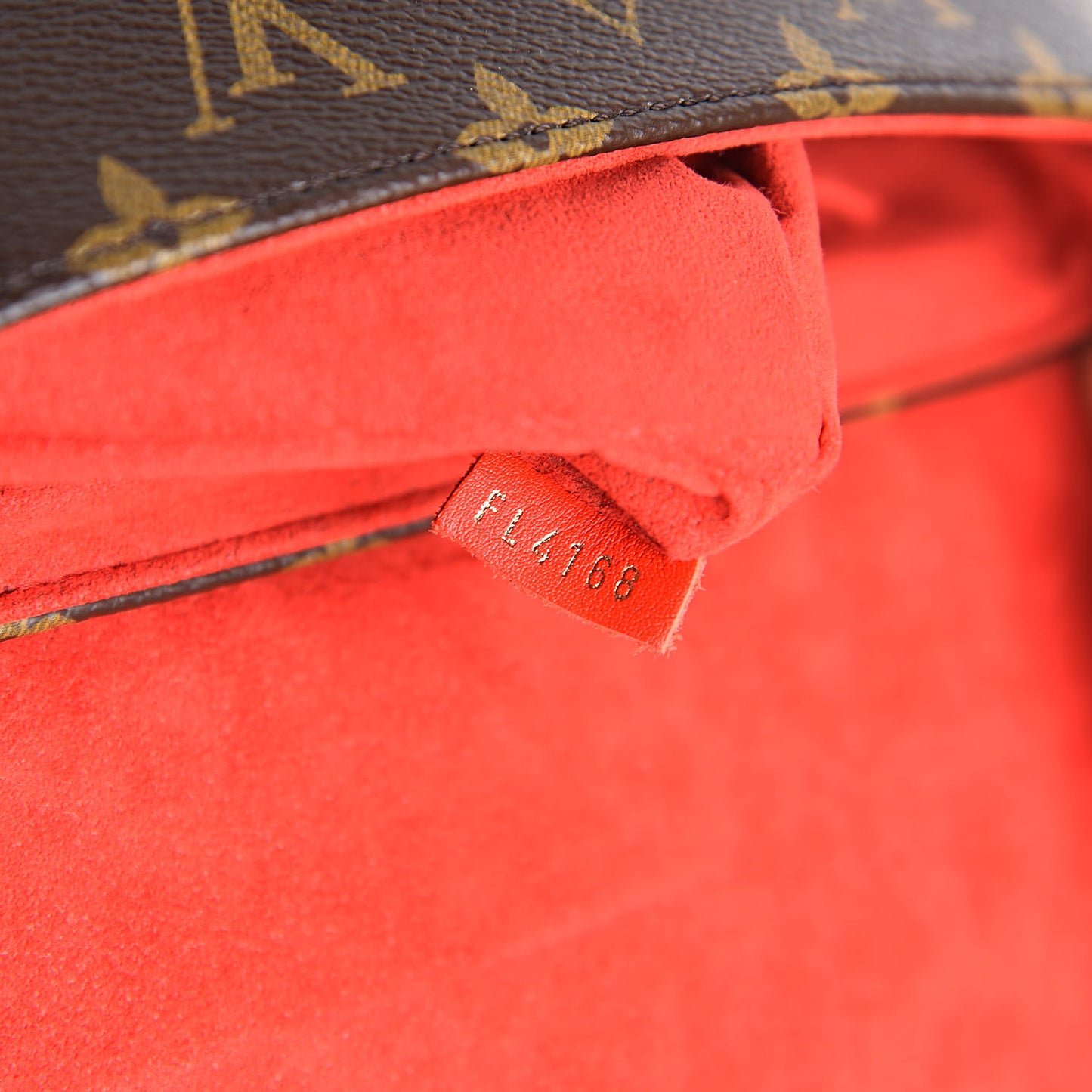 Monogram Locky BB Coquelicot