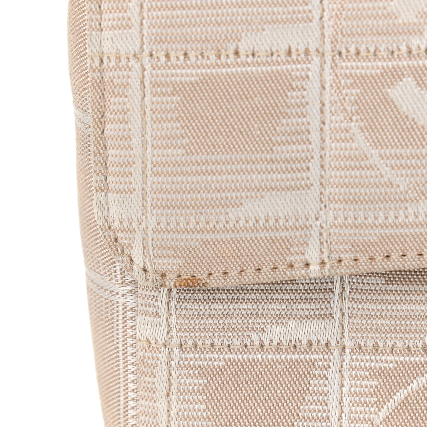 Nylon Medium Travel Flap Light Beige