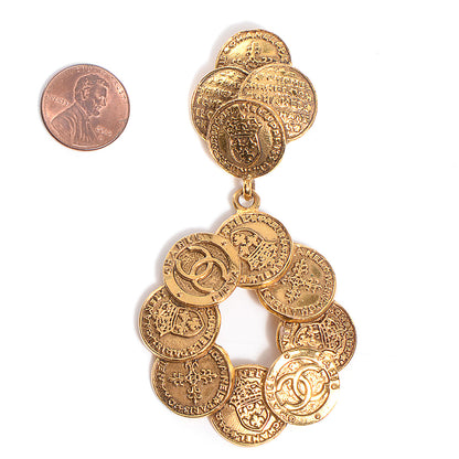 Chanel CC Hammered Round Clip On Earrings Gold 2 of 5