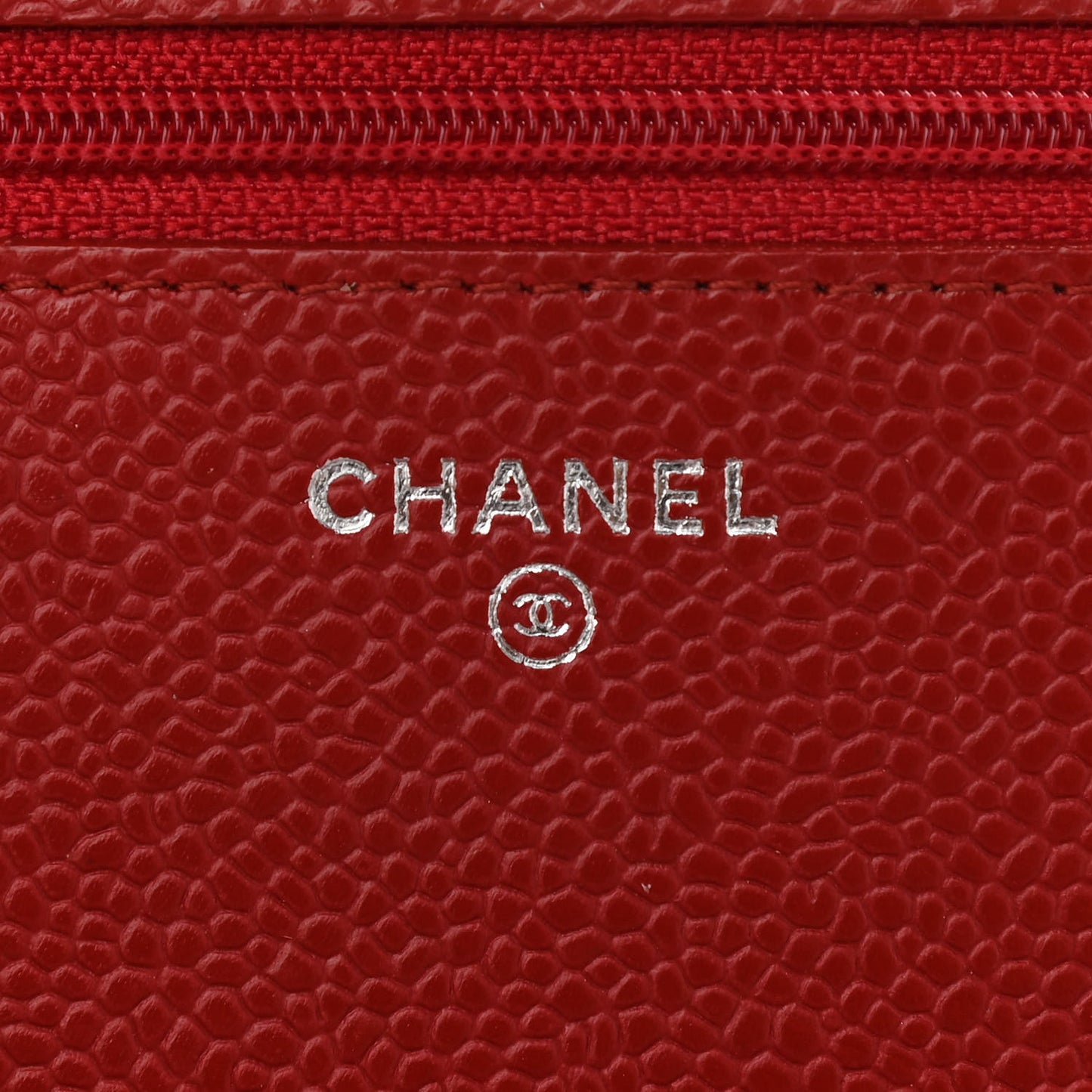 Caviar Quilted Wallet On Chain WOC Red