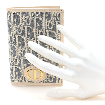 Christian Dior Oblique 30 Montaigne Passport Holder Blue Light Biscuit 2 of 7