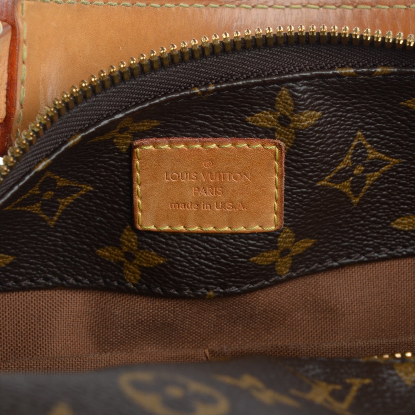 Monogram Sully PM