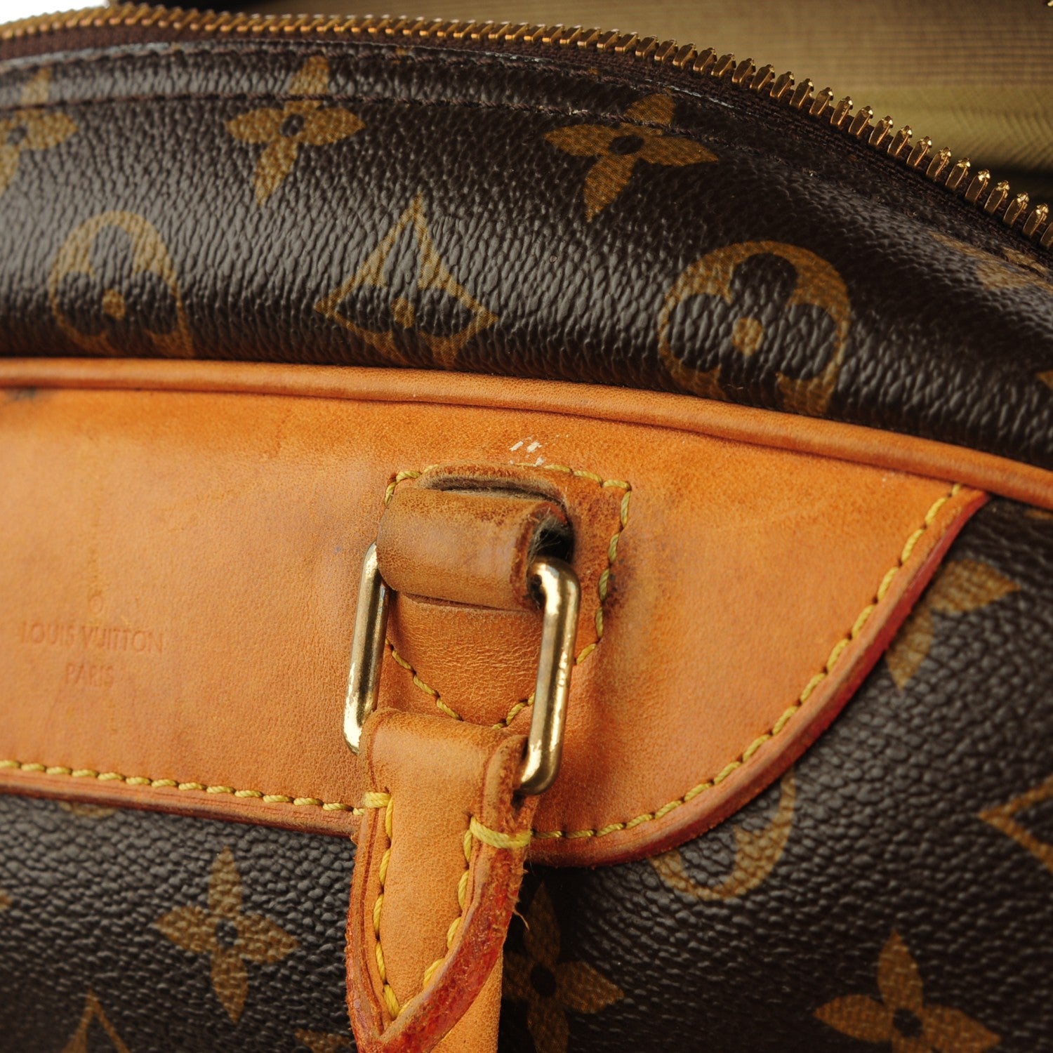 Louis Vuitton Monogram Deauville 8 of 17