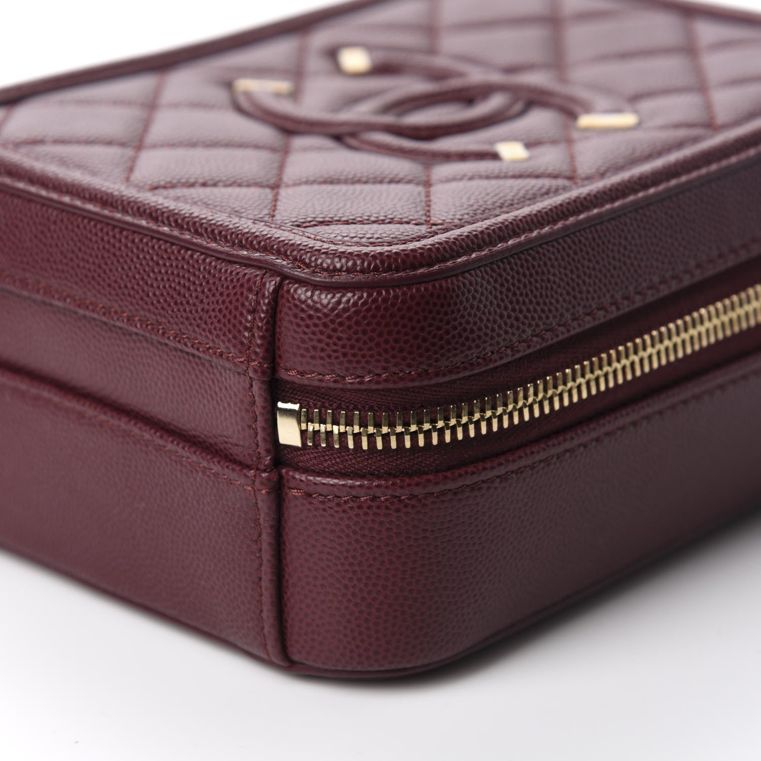 Chanel Caviar Quilted CC North South Filigree Vanity Case Burgundy 7 of 10