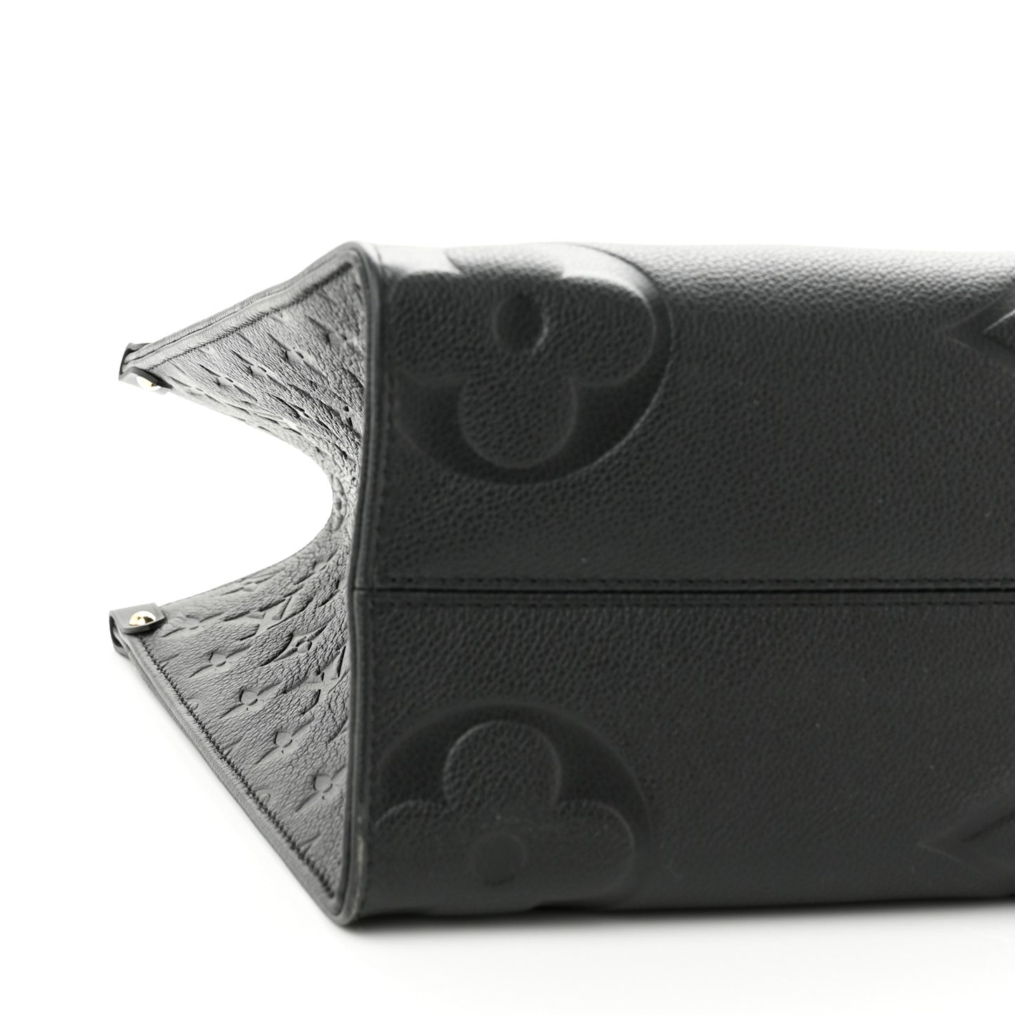 Empreinte Monogram Giant Onthego MM Black