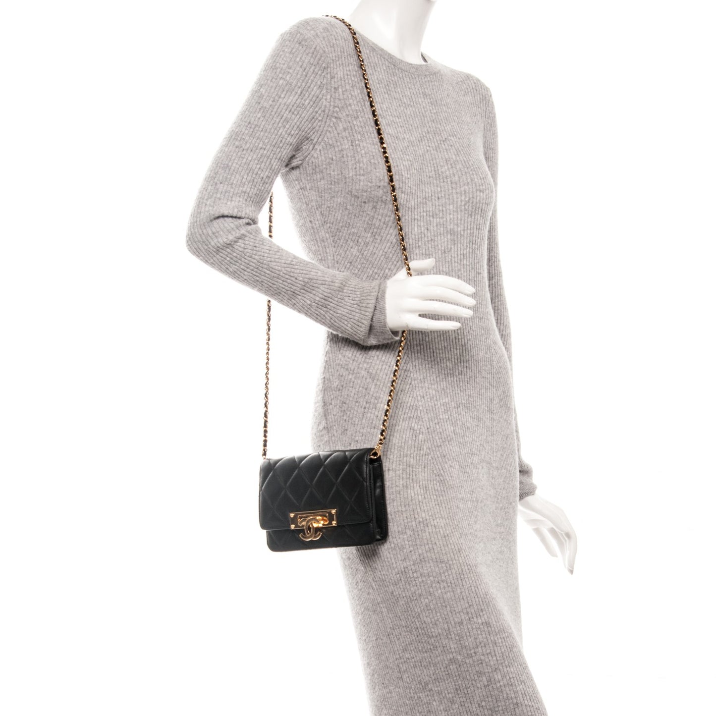 Lambskin Quilted Golden Class Wallet on Chain WOC Black
