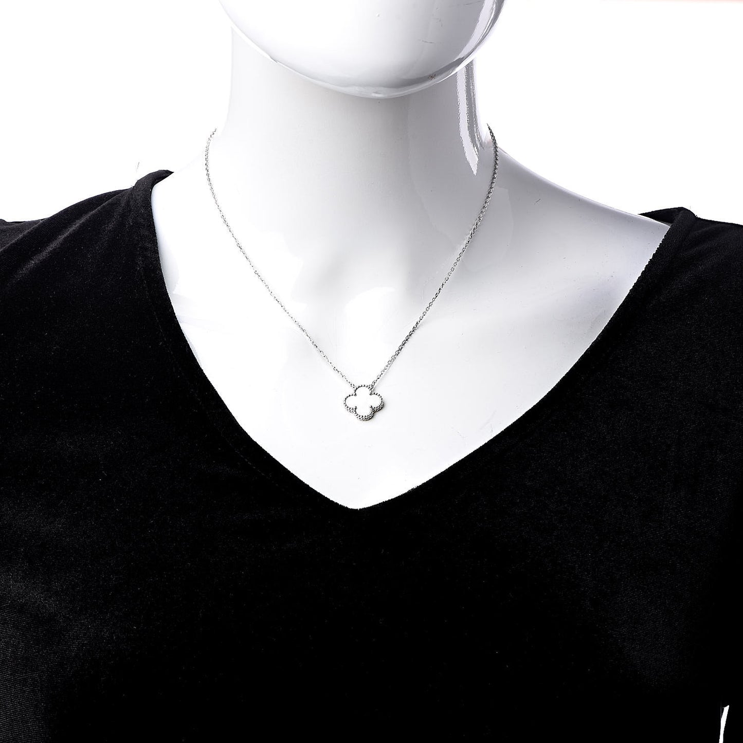 18K White Gold Mother of Pearl Vintage Alhambra Pendant Necklace