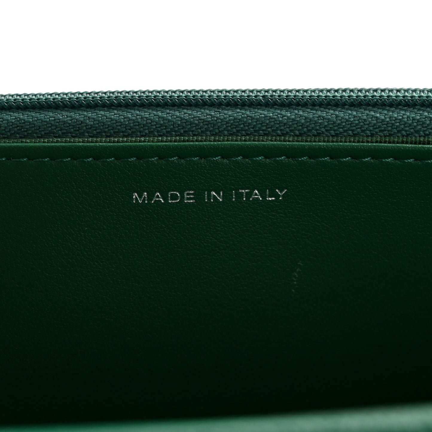 Caviar Quilted Wallet On Chain WOC Green