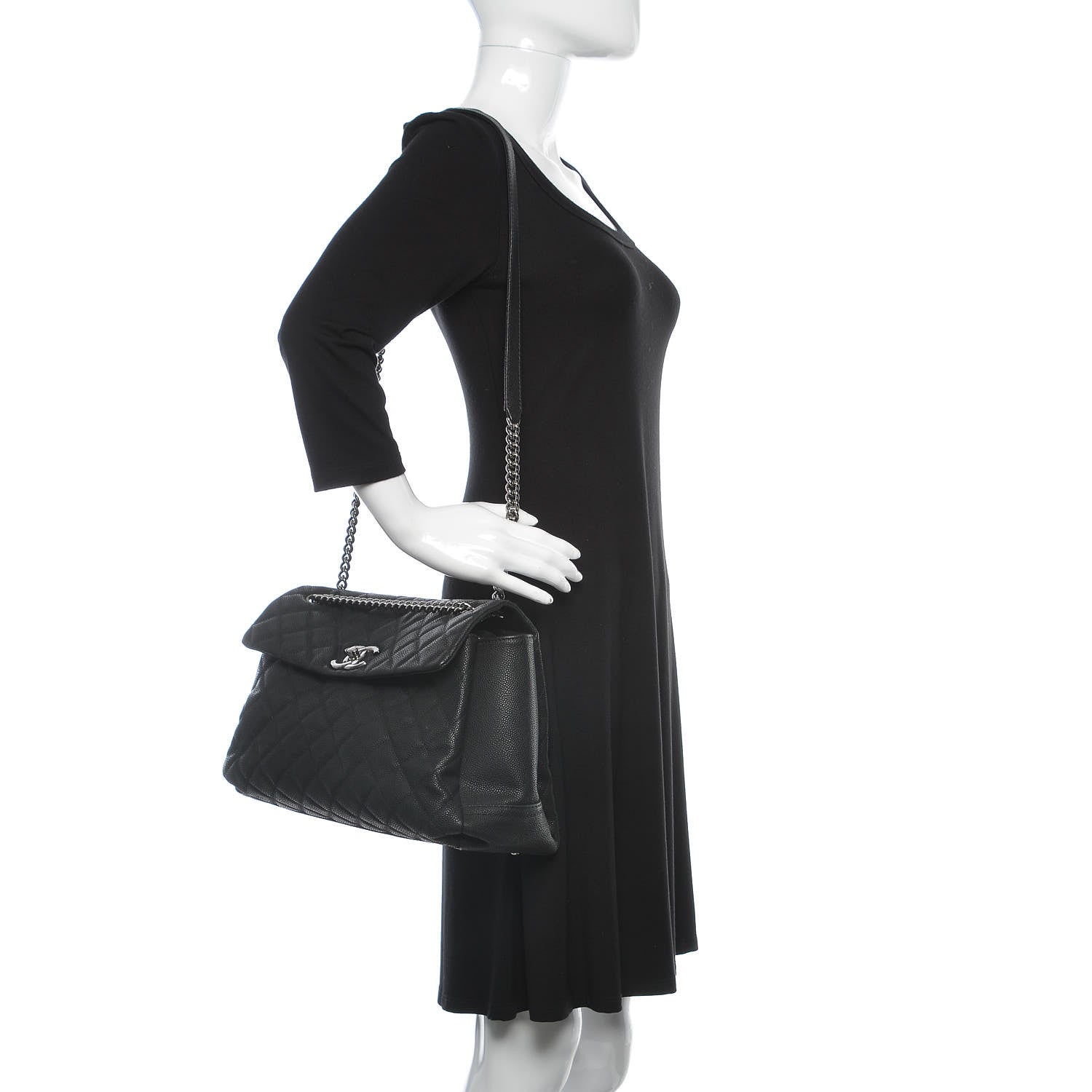 Chanel Iridescent Caviar Medium Lady Pearly Flap Black 2 of 8