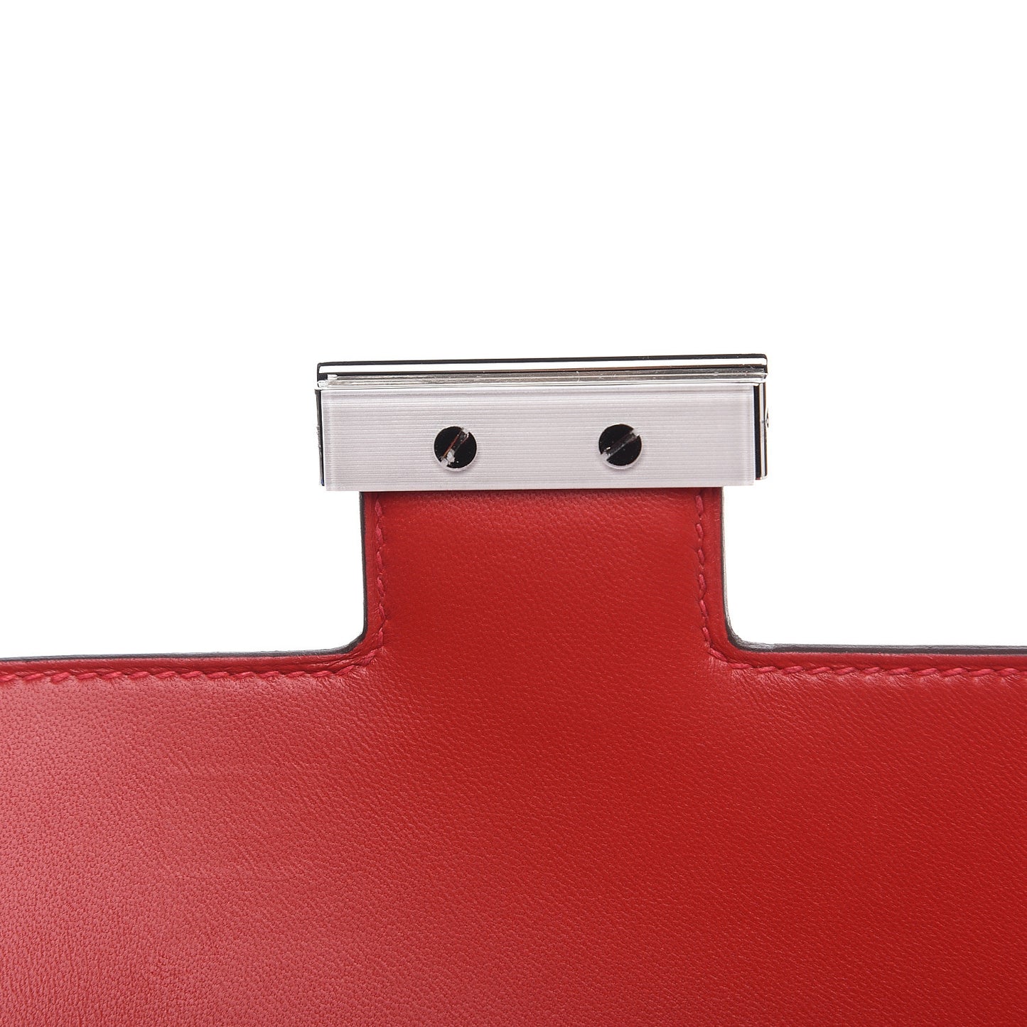 Epsom Constance 24 Rouge Casaque