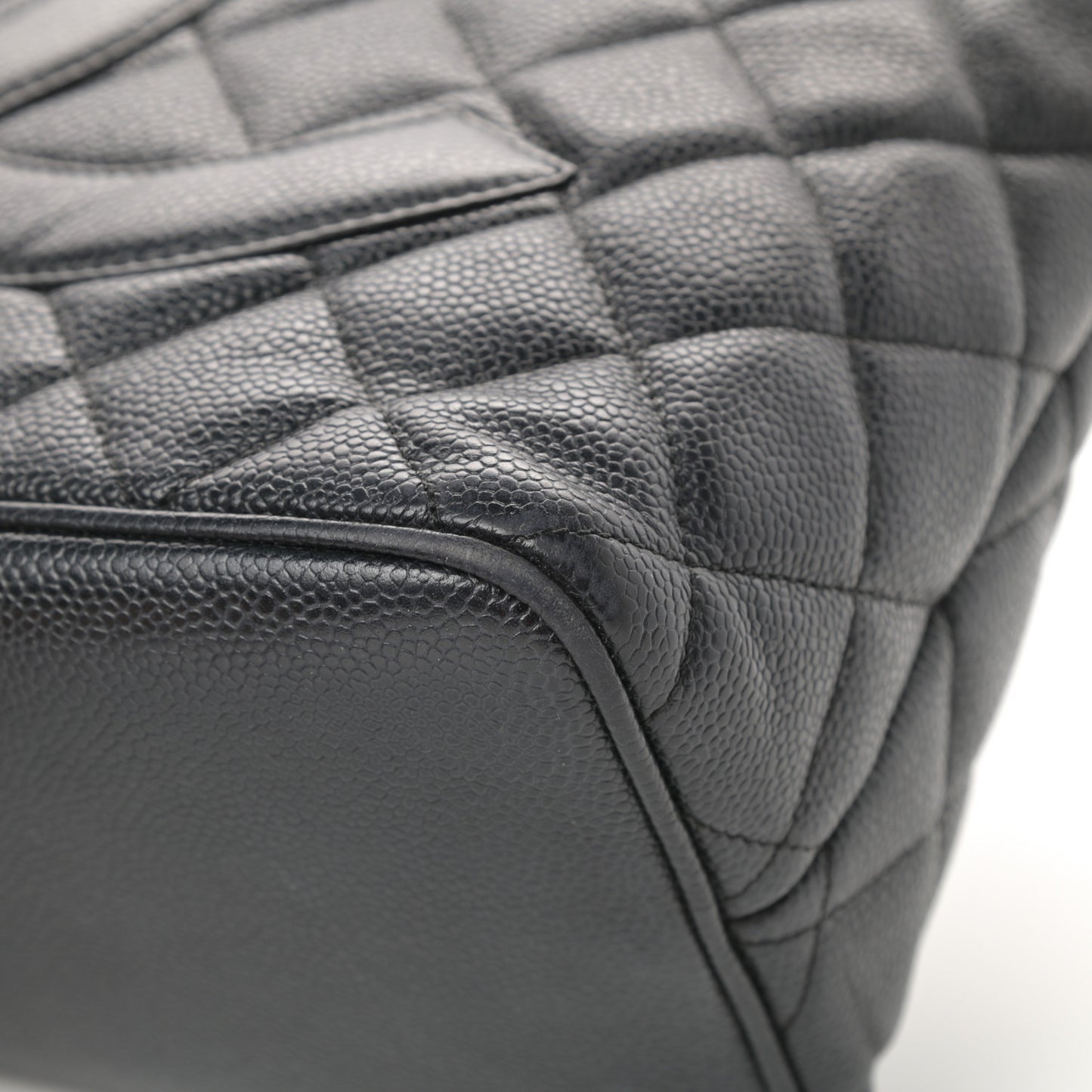Caviar Quilted Medallion Tote Black