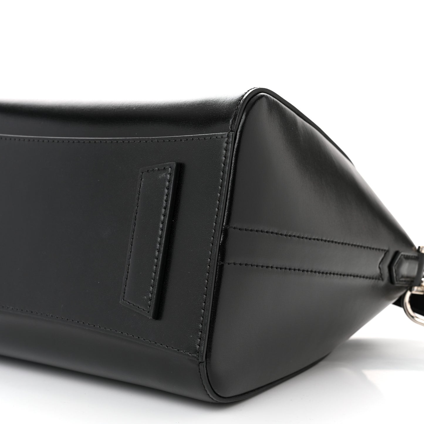 Shiny Lord Calfskin Small Antigona Black