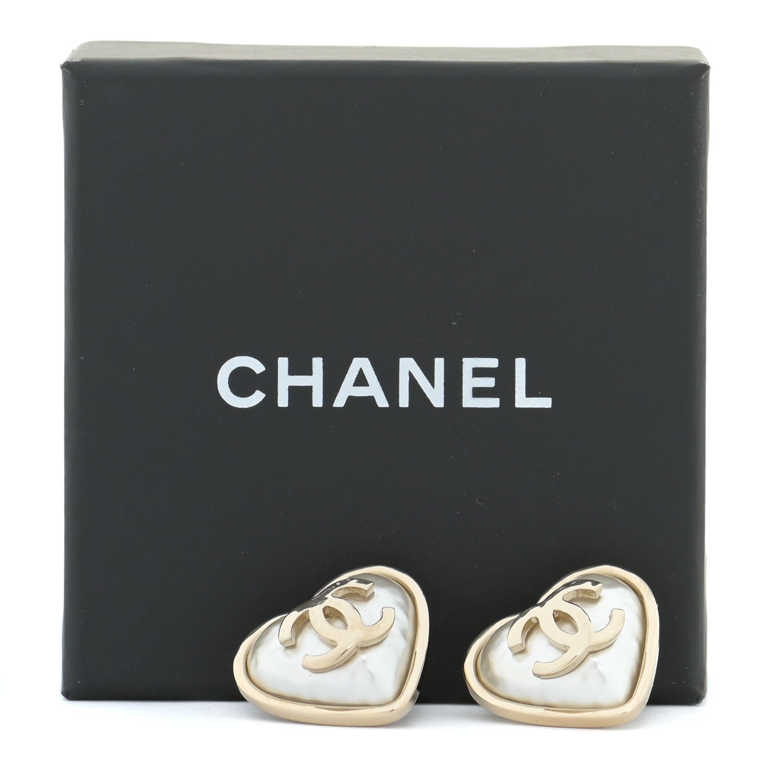 Chanel Pearl CC Heart Earrings Gold 4 of 4